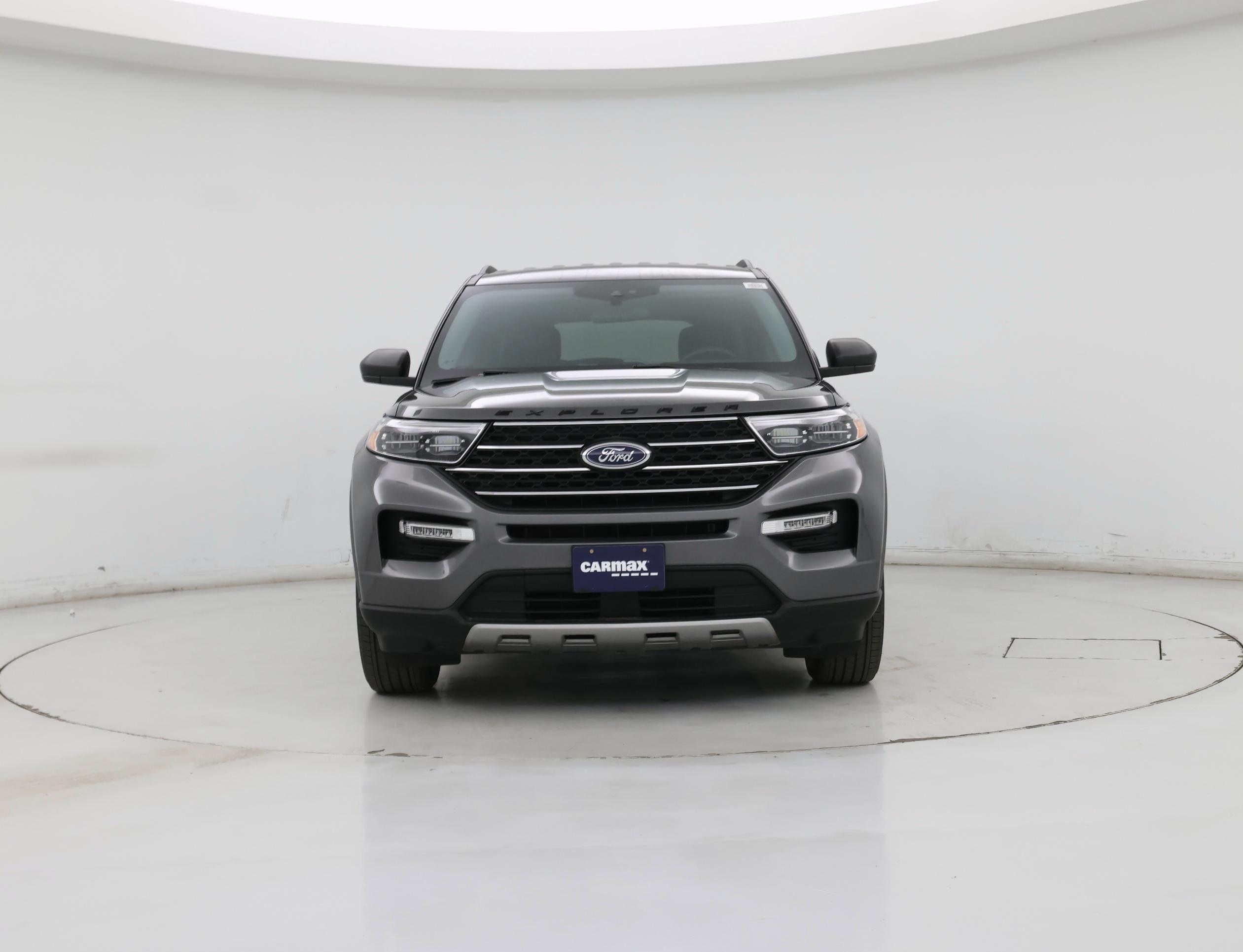 Thumbnail: 2023 Ford Explorer - 5