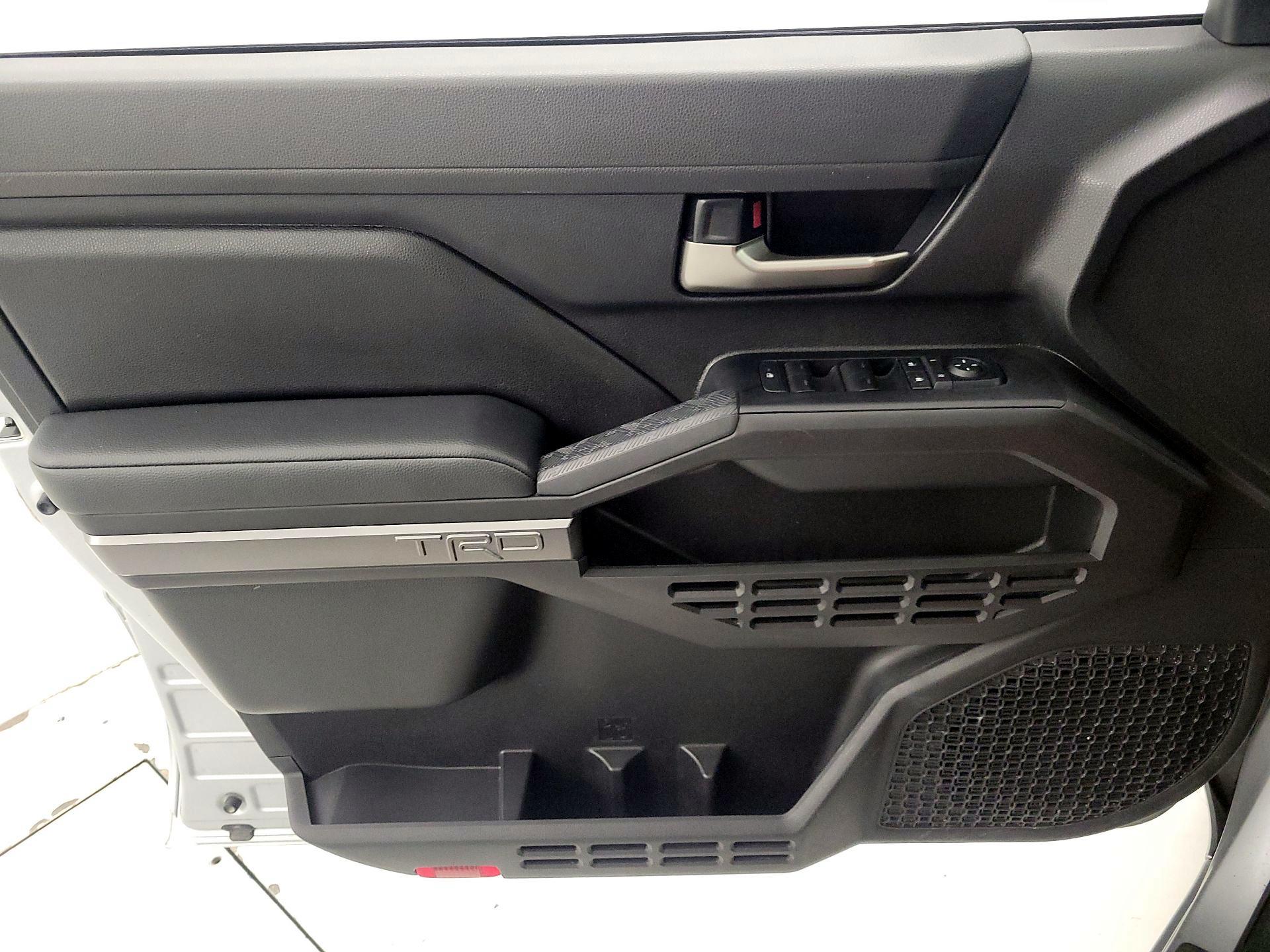 Thumbnail: 2025 Toyota Tacoma - 12