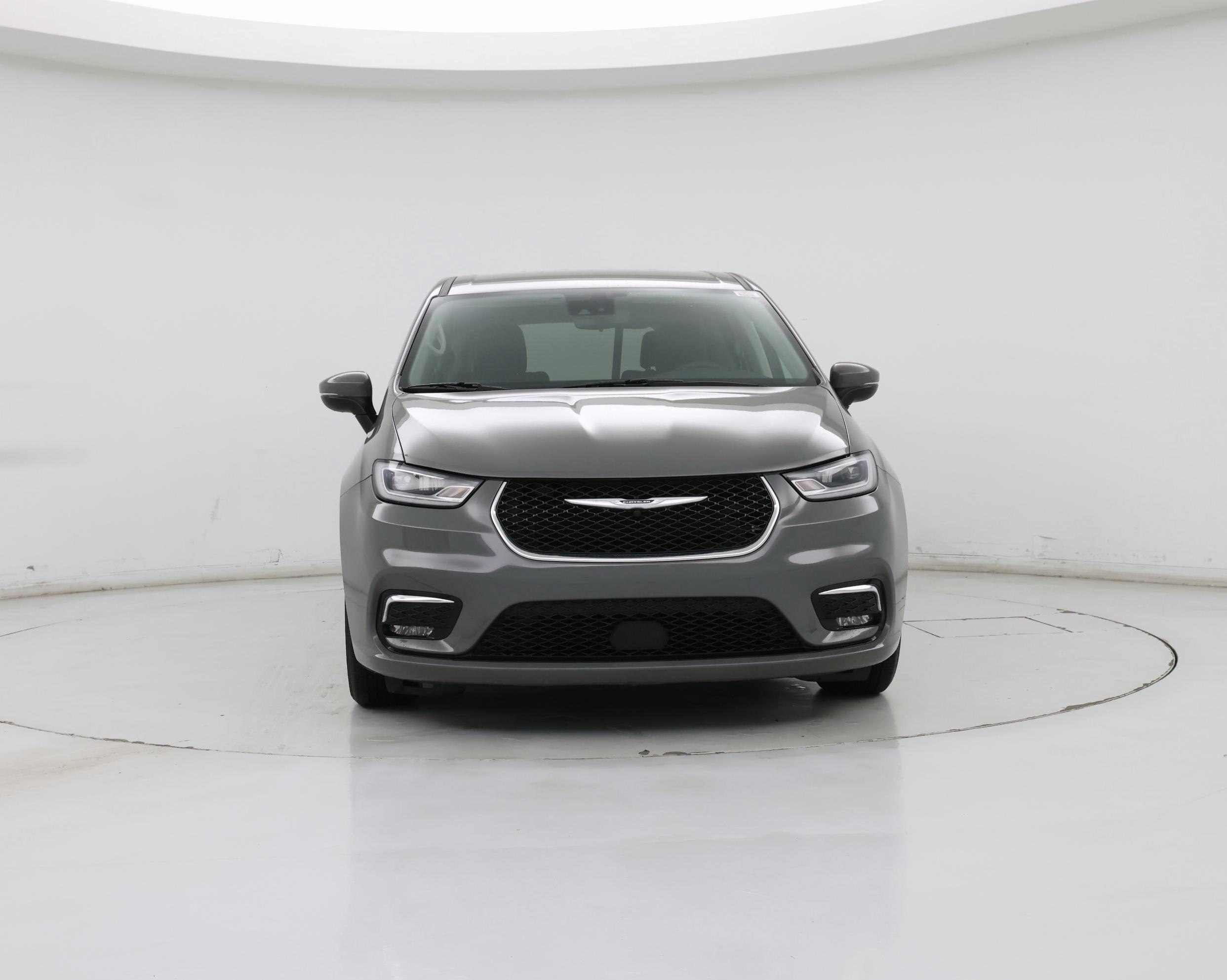 Thumbnail: 2023 Chrysler Pacifica - 5