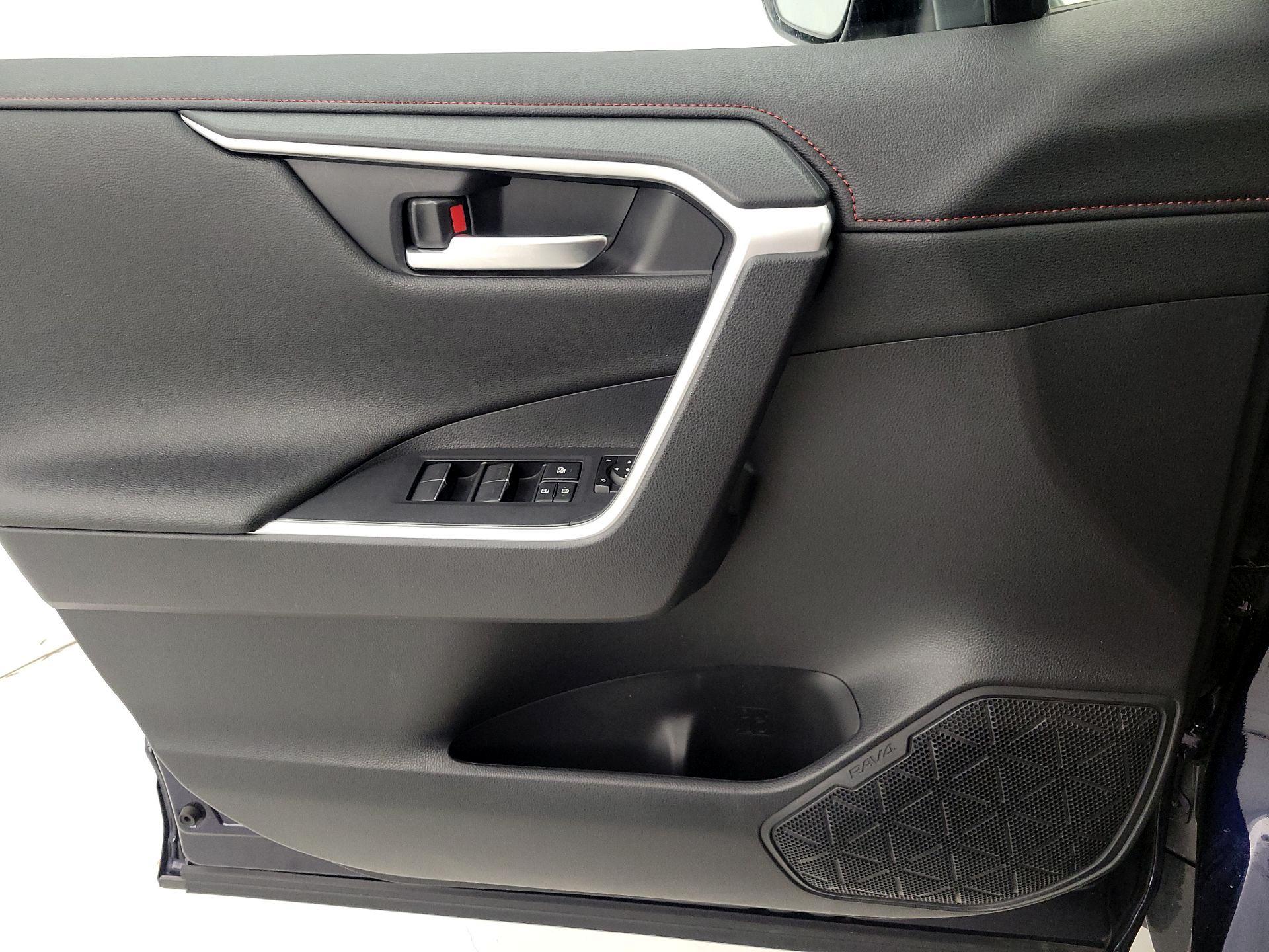 Thumbnail: 2023 Toyota RAV4 - 12