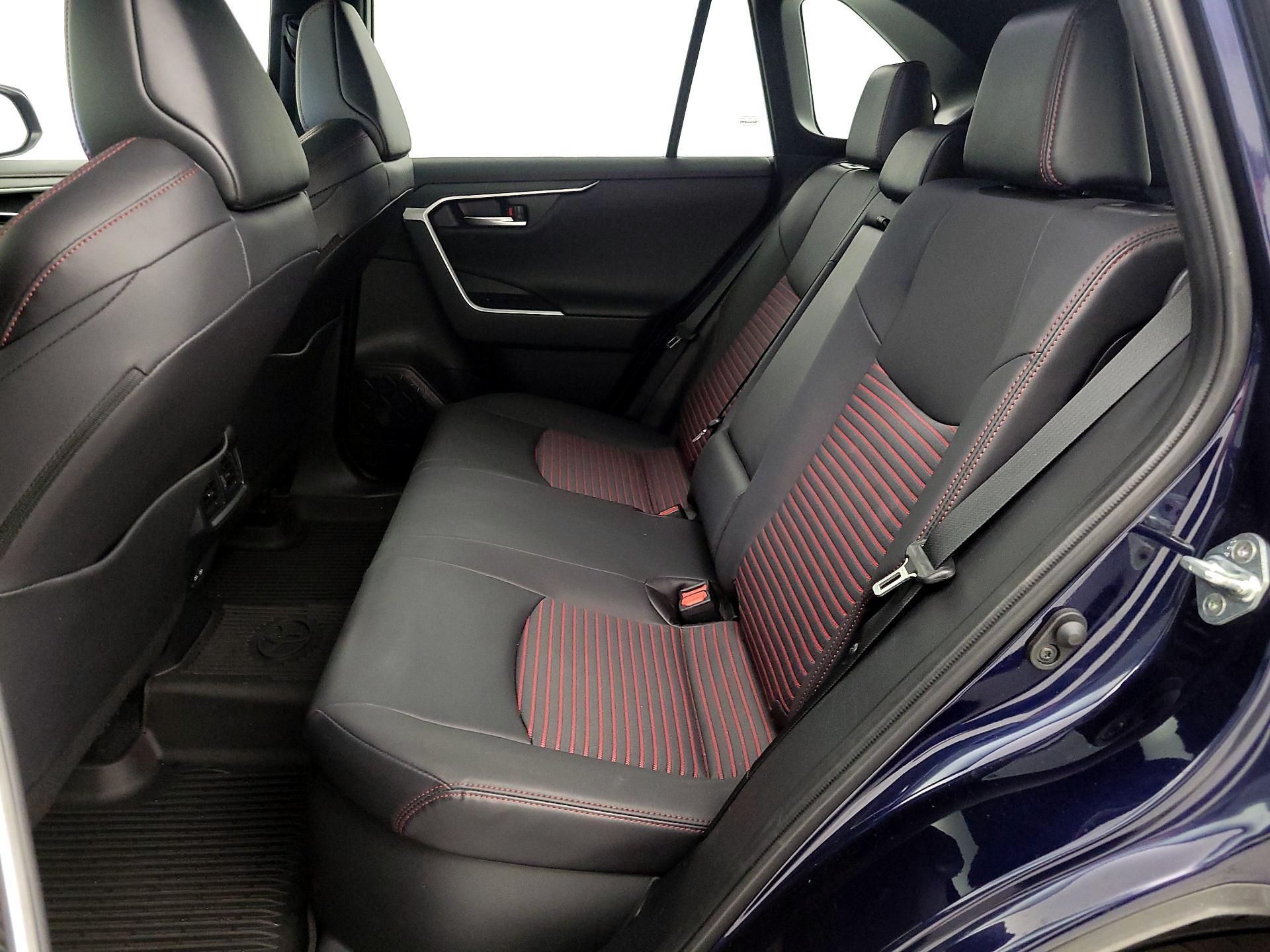 Thumbnail: 2023 Toyota RAV4 - 20