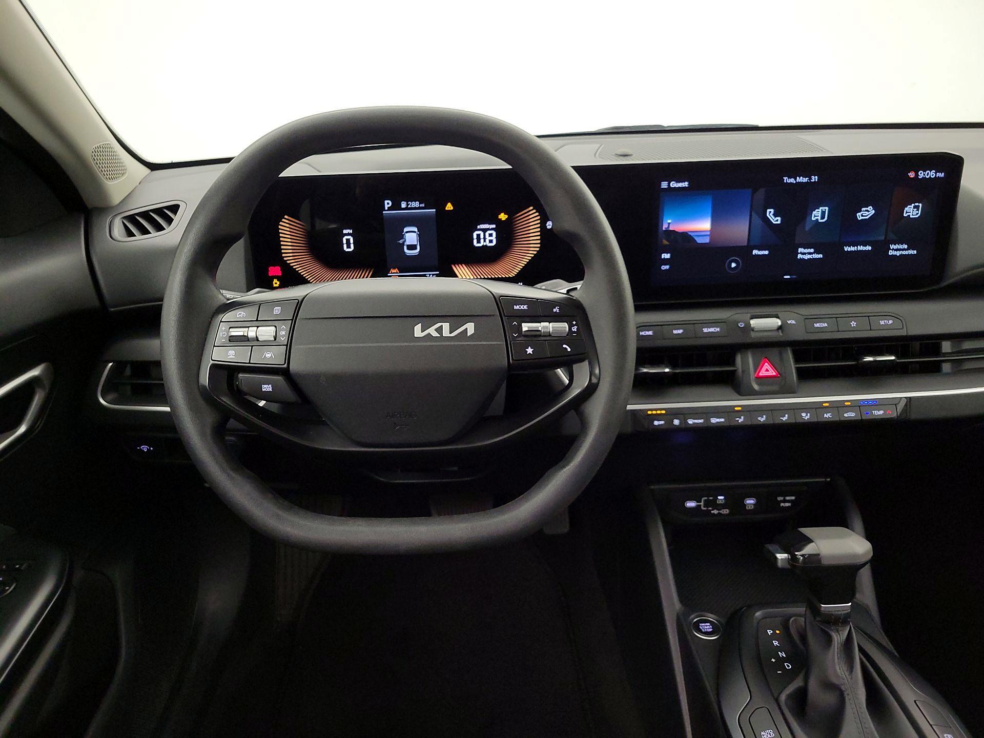 Thumbnail: 2025 Kia K4 - 10