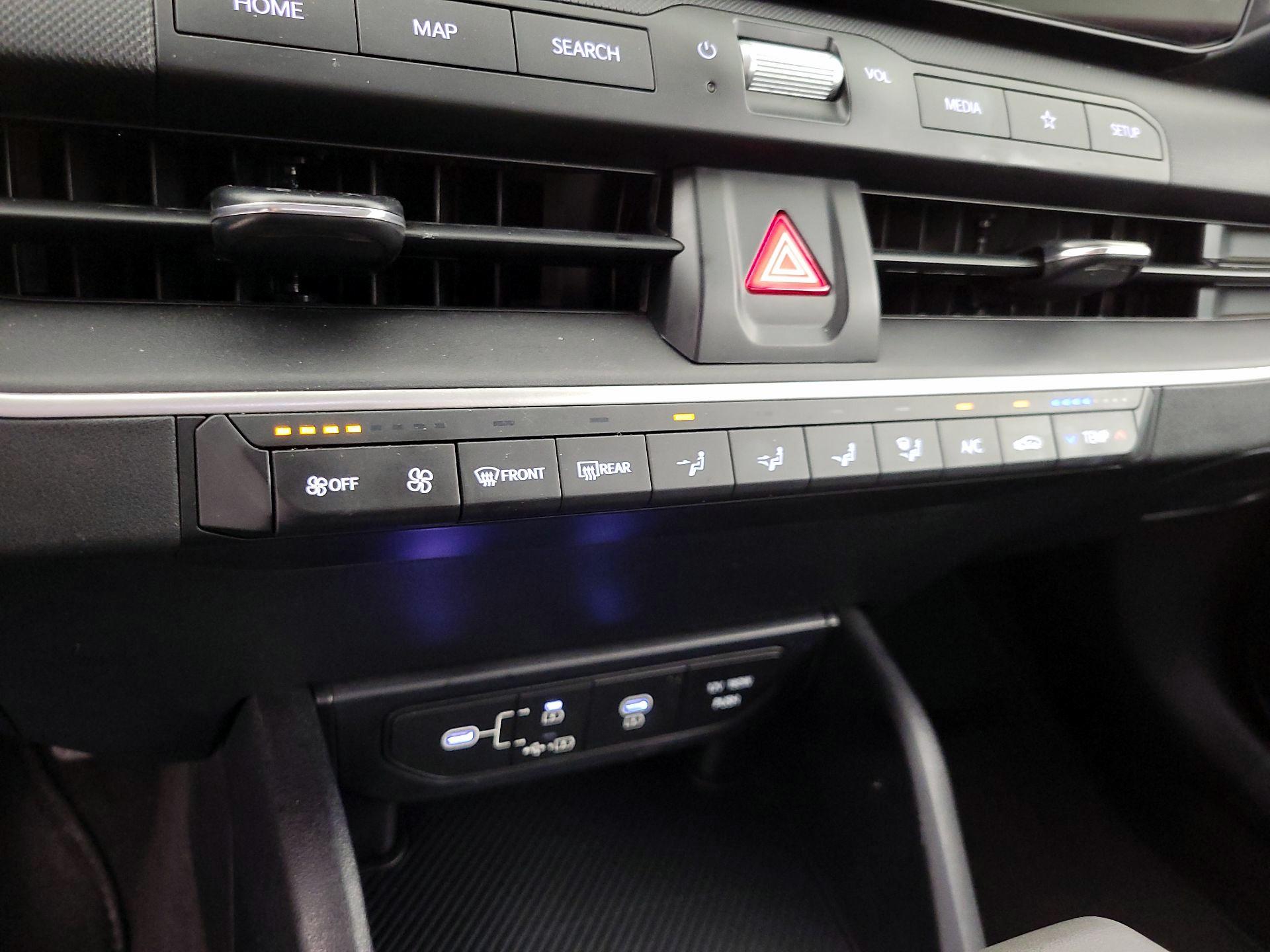 Thumbnail: 2025 Kia K4 - 16