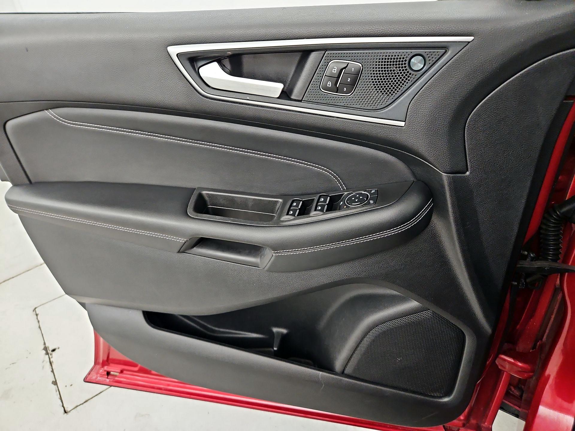 Thumbnail: 2024 Ford Edge - 12