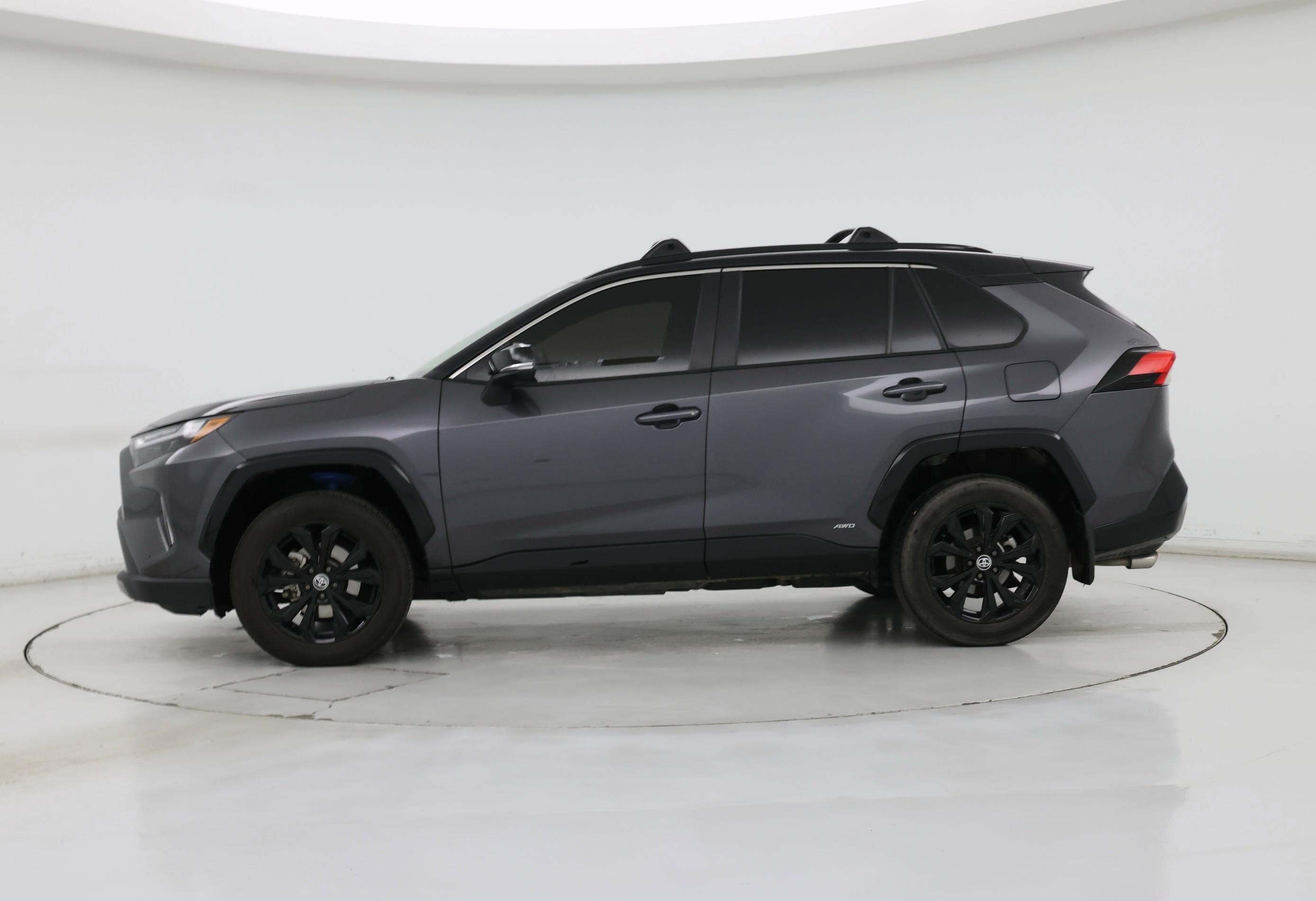 Thumbnail: 2023 Toyota RAV4 - 3