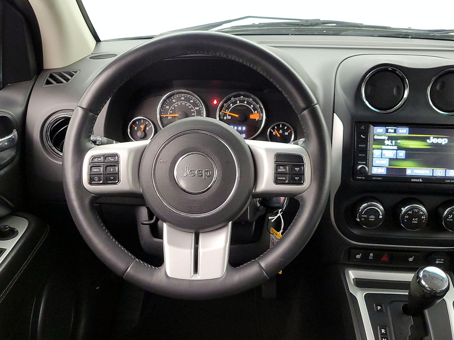 Thumbnail: 2015 Jeep Compass - 10