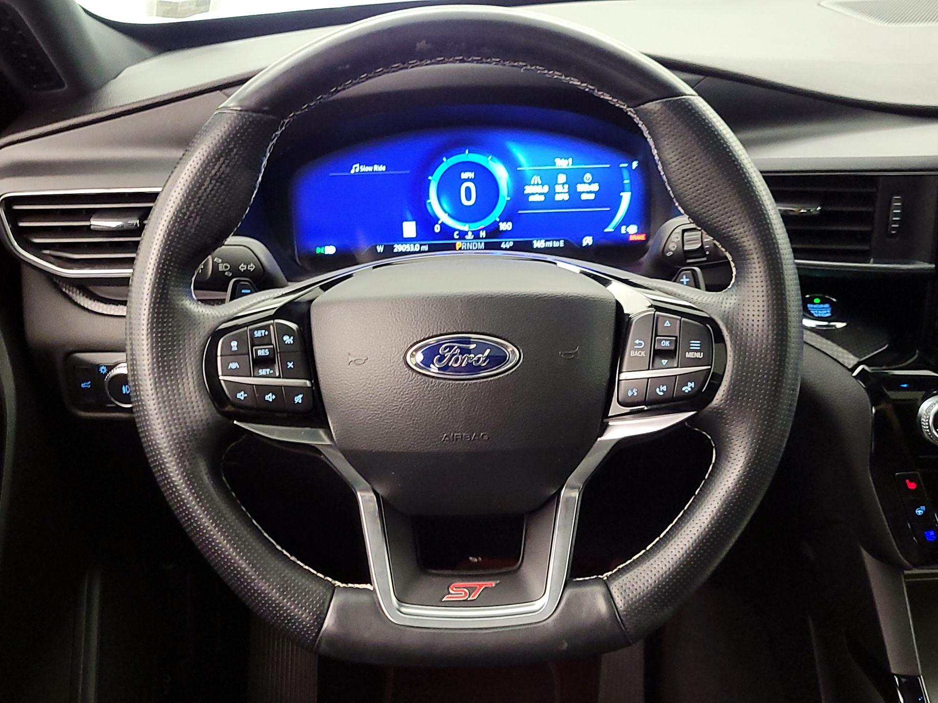 Thumbnail: 2021 Ford Explorer - 10