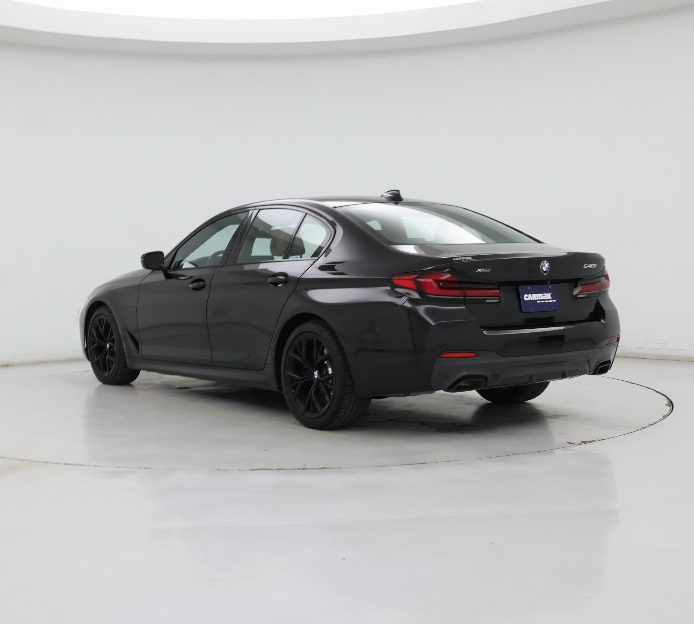 Thumbnail: 2022 BMW 5 Series - 2
