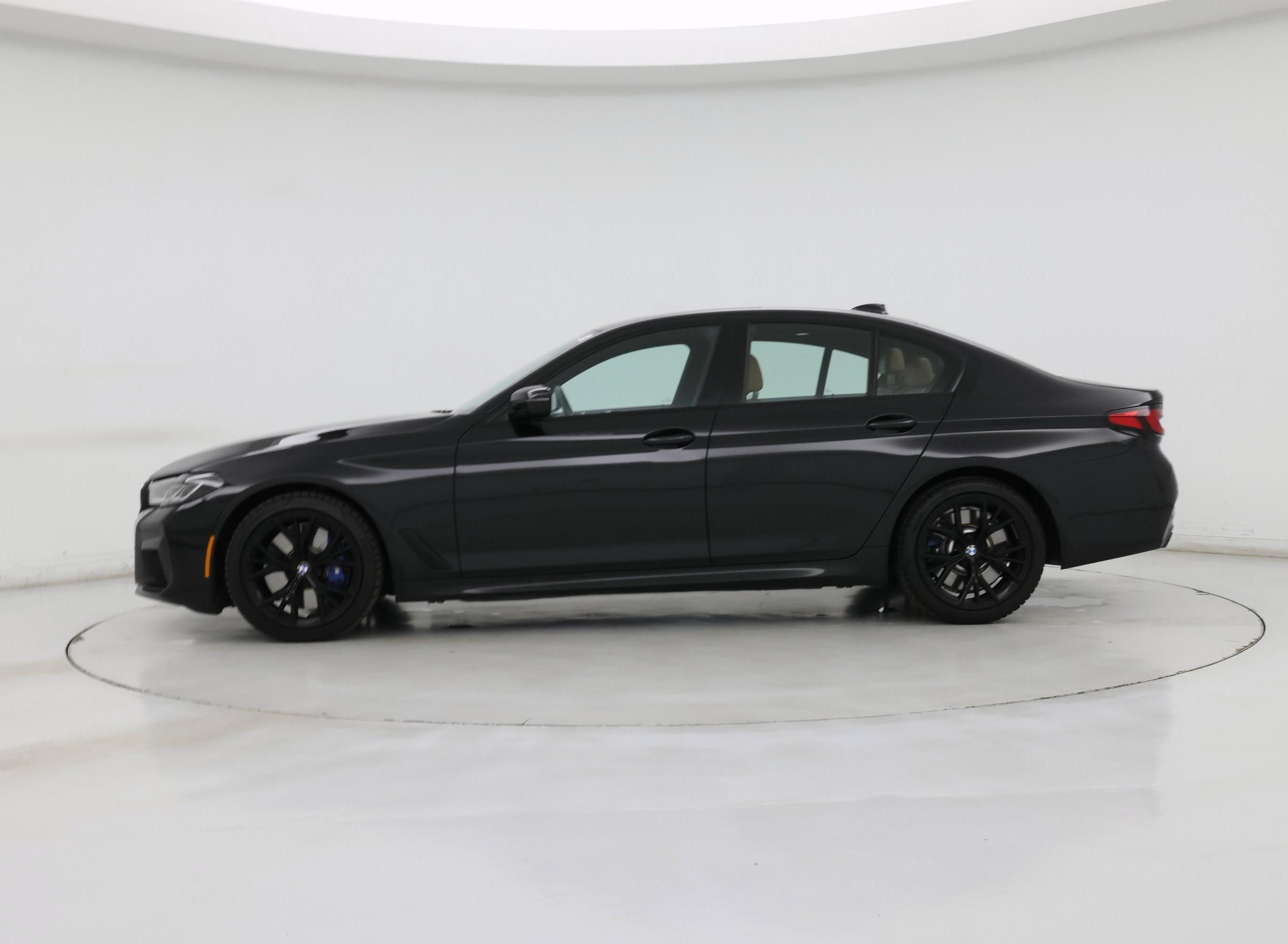 Thumbnail: 2022 BMW 5 Series - 3
