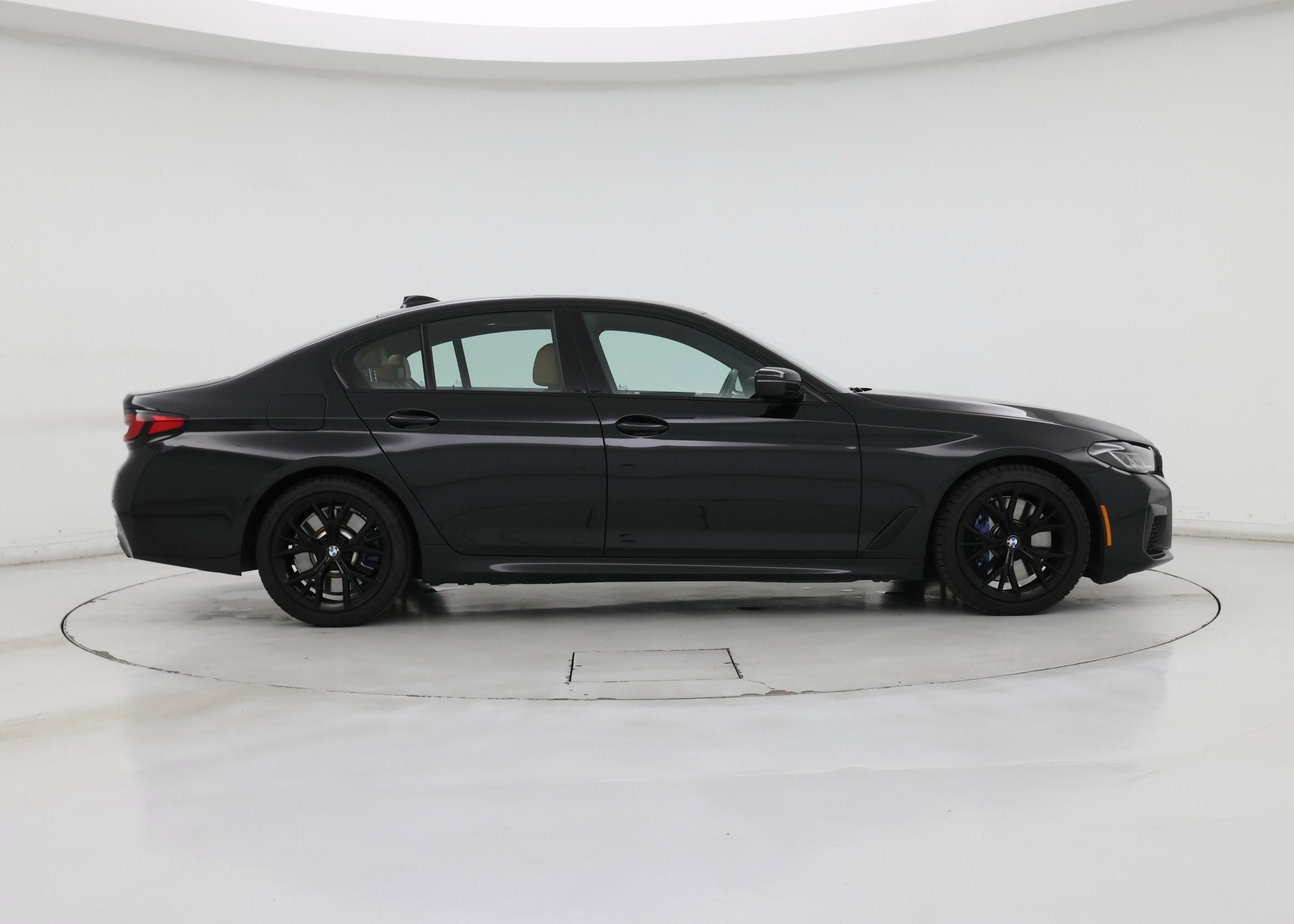 Thumbnail: 2022 BMW 5 Series - 7