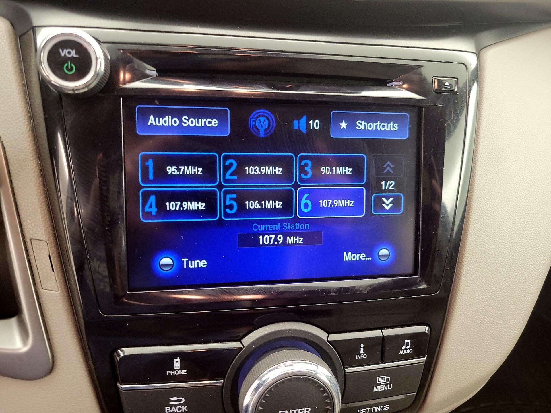 Thumbnail: 2016 Honda Odyssey - 15