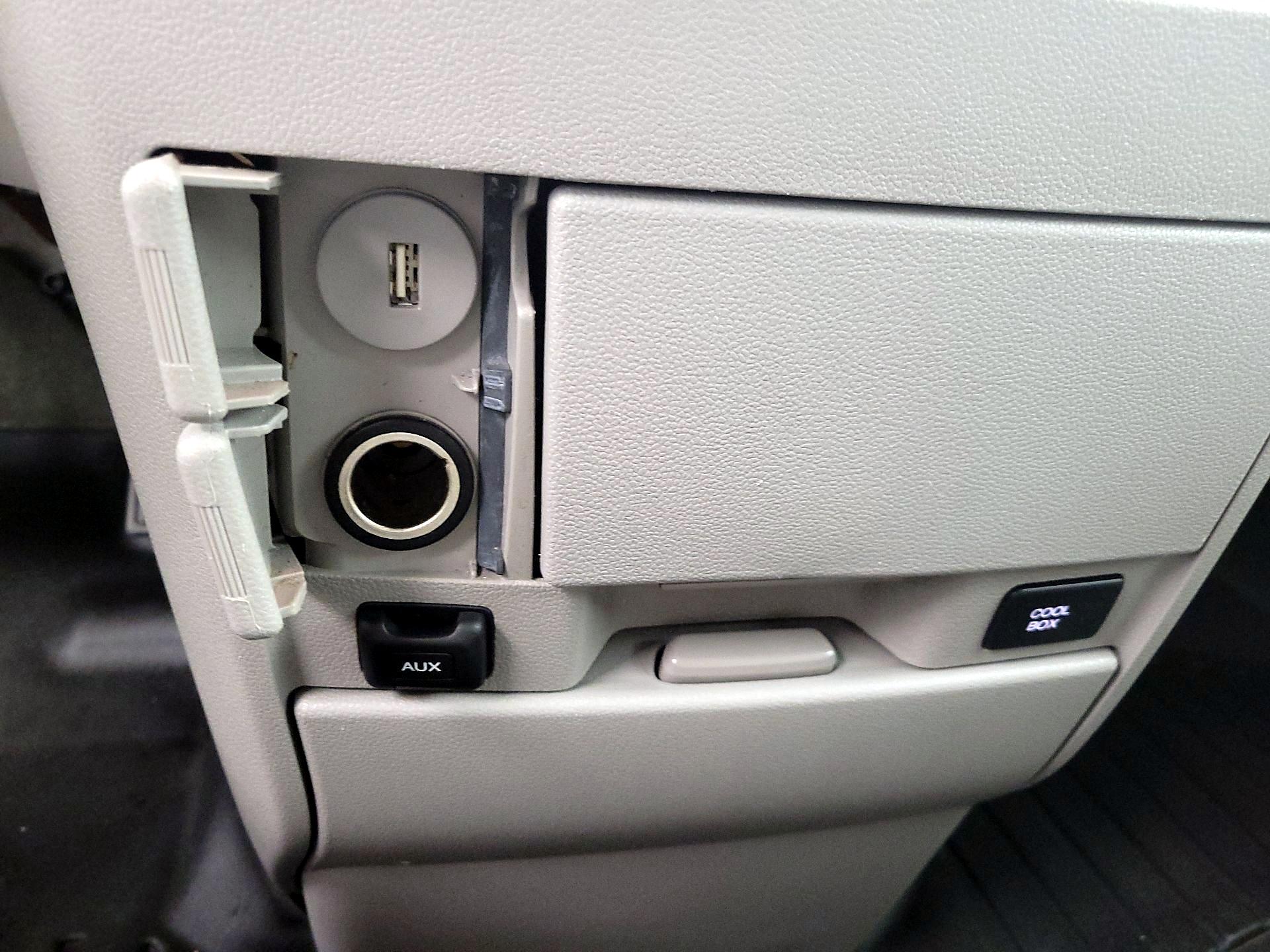 Thumbnail: 2016 Honda Odyssey - 18