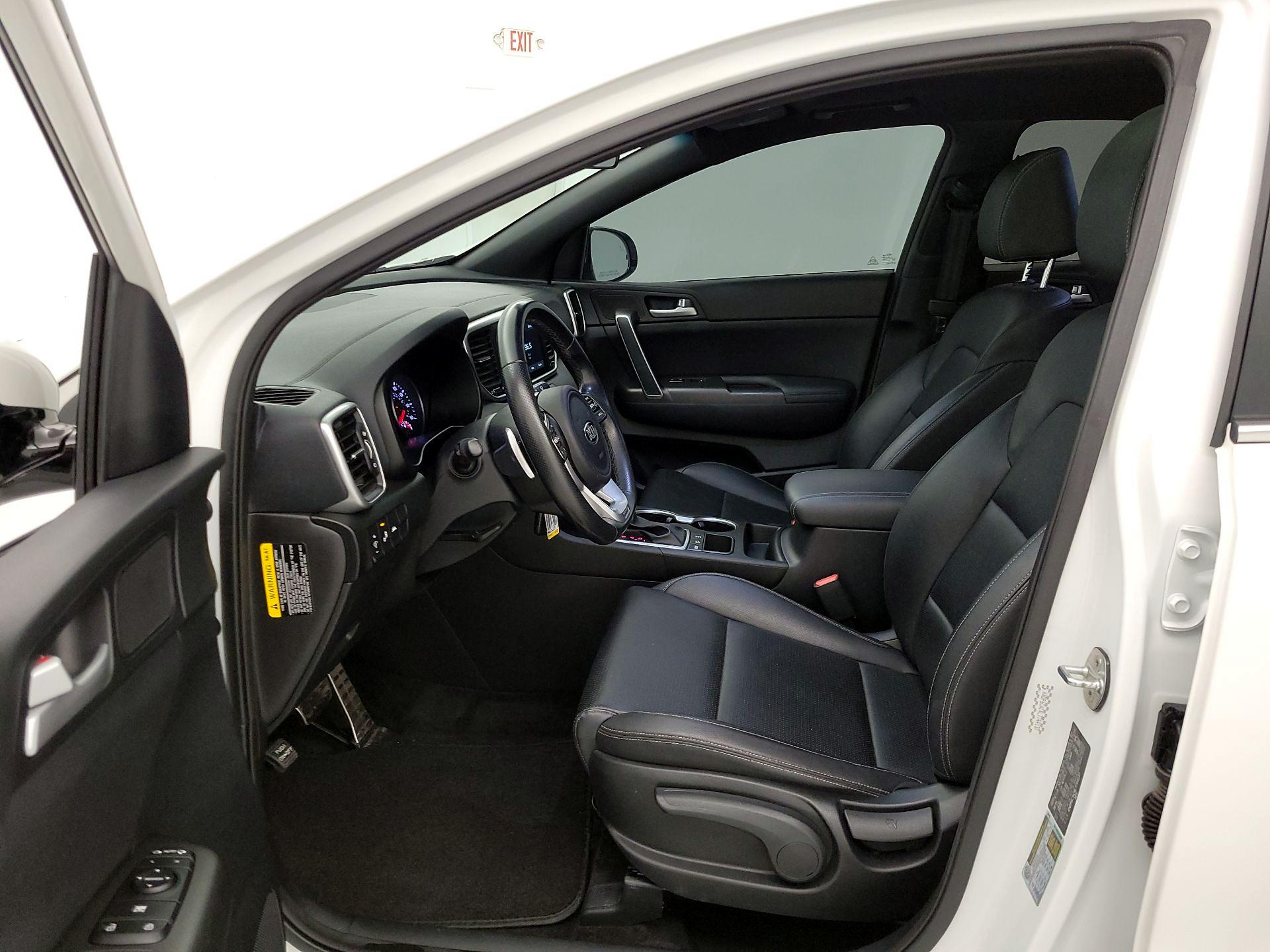 Thumbnail: 2020 Kia Sportage - 11