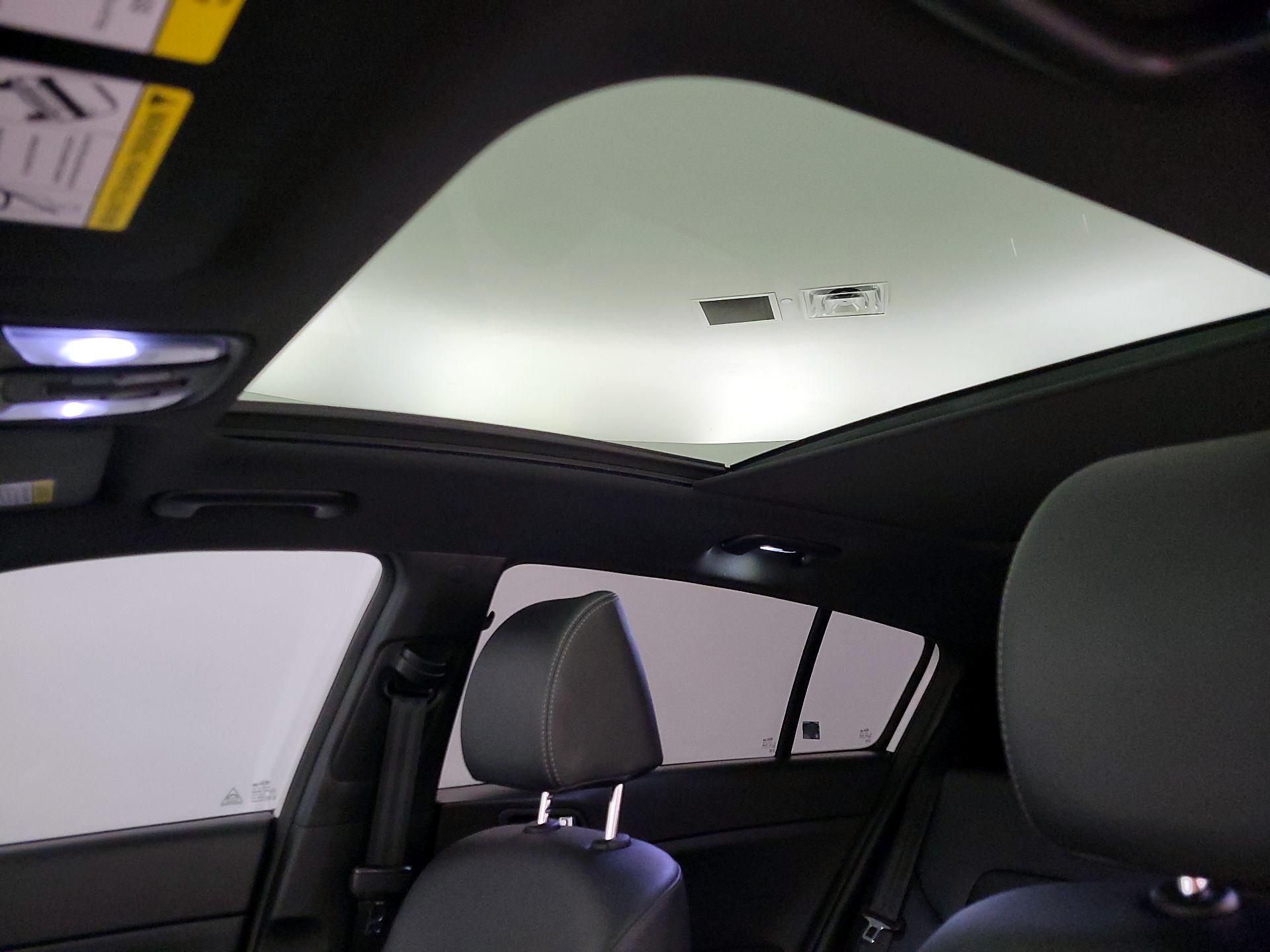 Thumbnail: 2020 Kia Sportage - 19