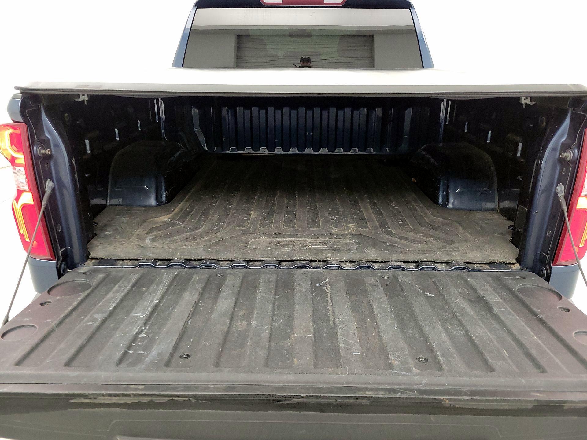 Thumbnail: 2019 Chevrolet Silverado 1500 - 20