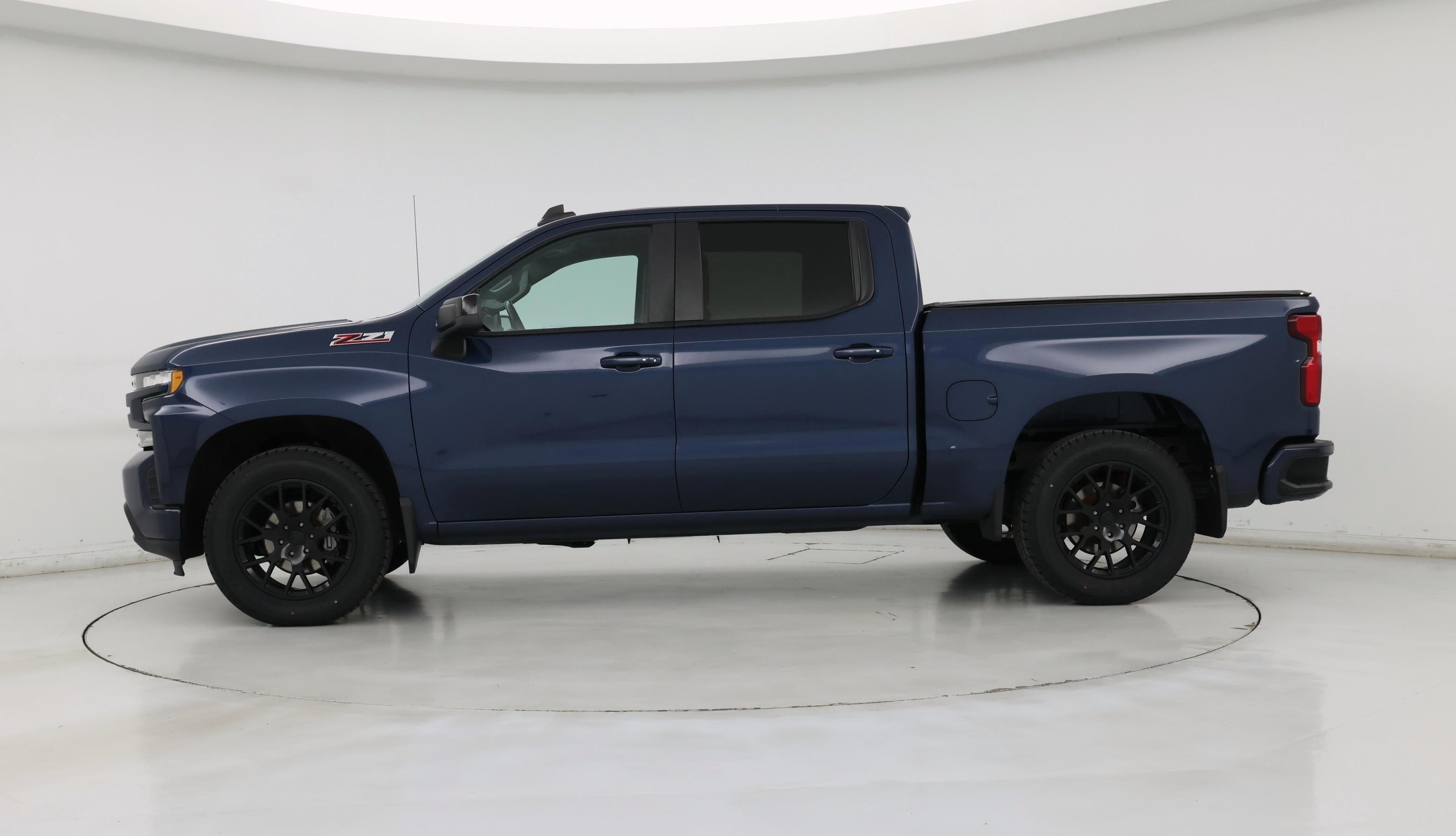 Thumbnail: 2019 Chevrolet Silverado 1500 - 3