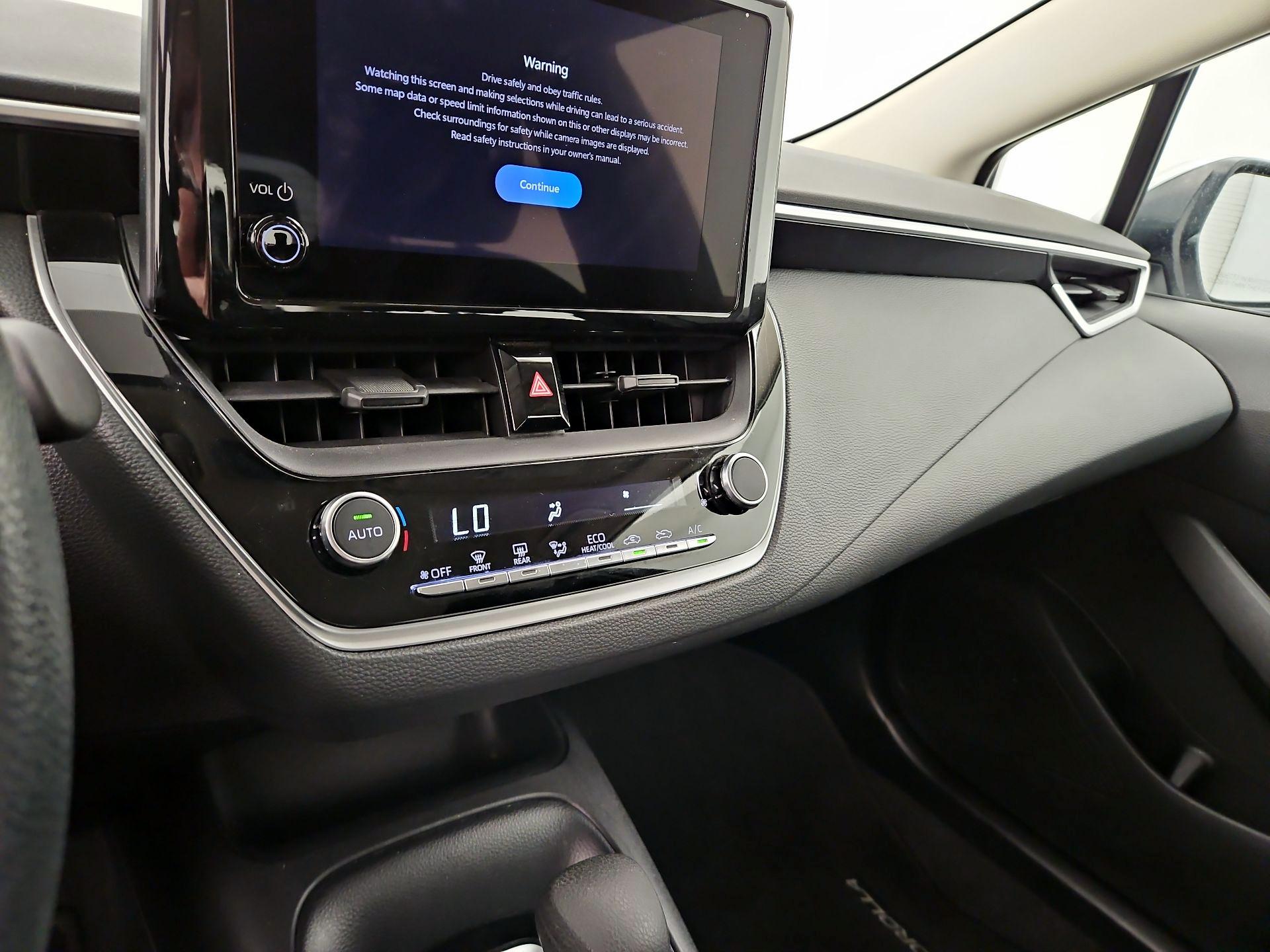 Thumbnail: 2023 Toyota Corolla - 17