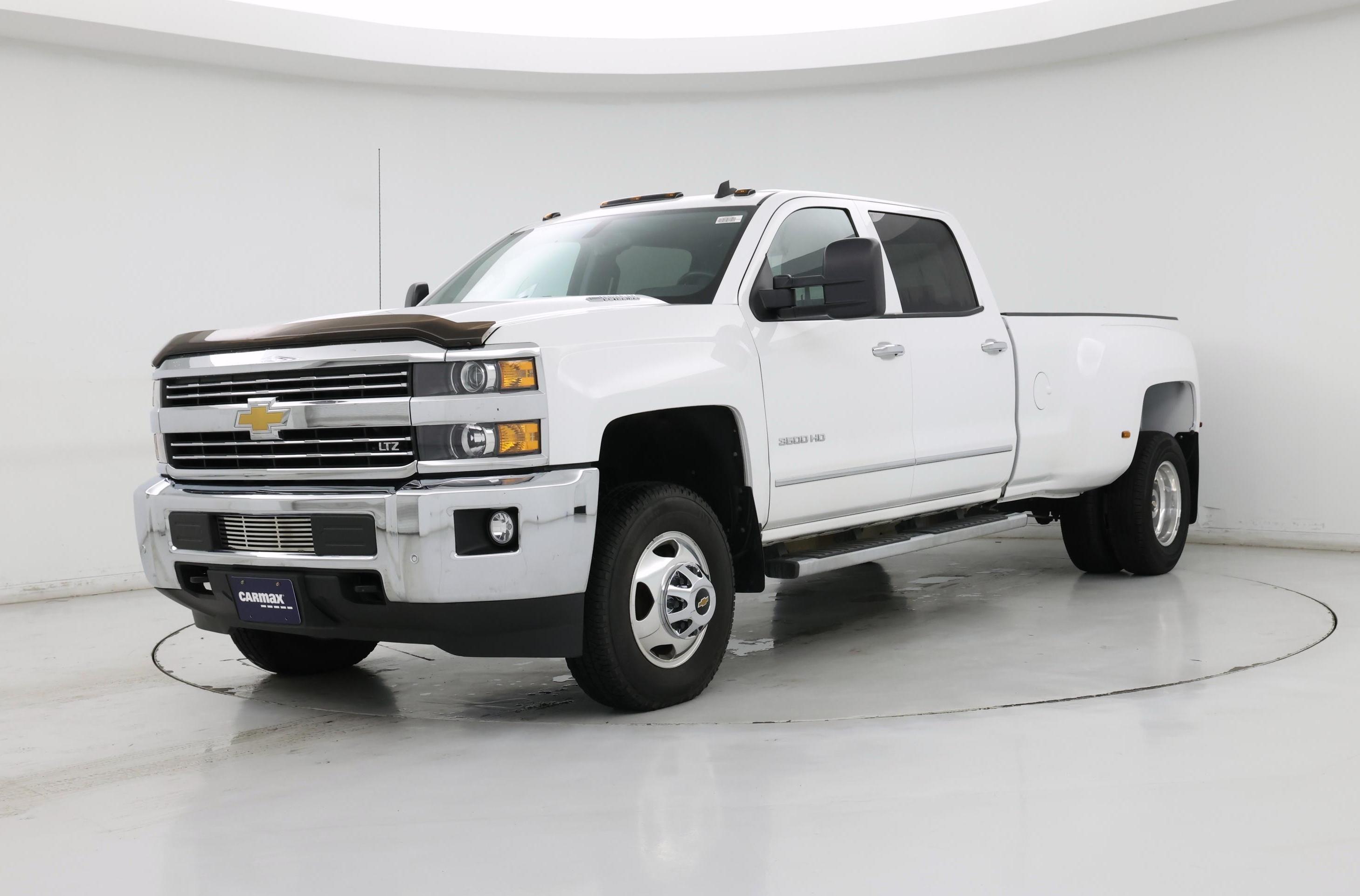 Thumbnail: 2015 Chevrolet Silverado 3500 - 4