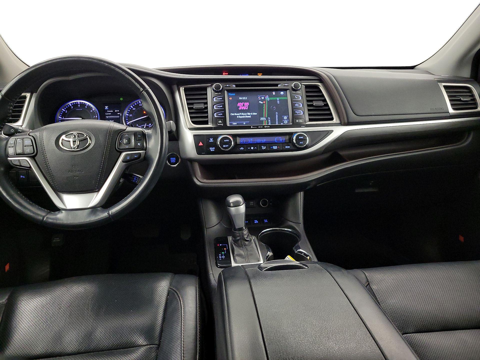 Thumbnail: 2018 Toyota Highlander - 9
