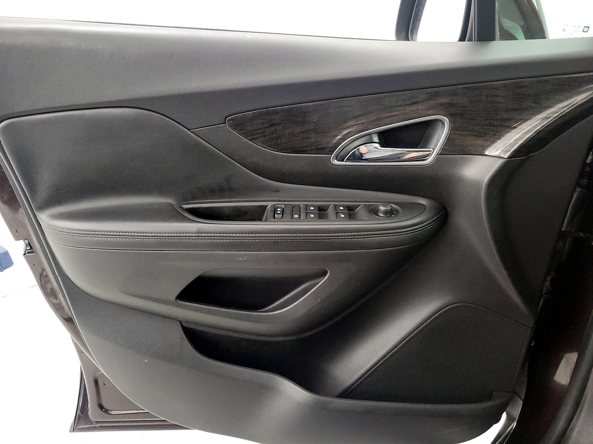 Thumbnail: 2016 Buick Encore - 12