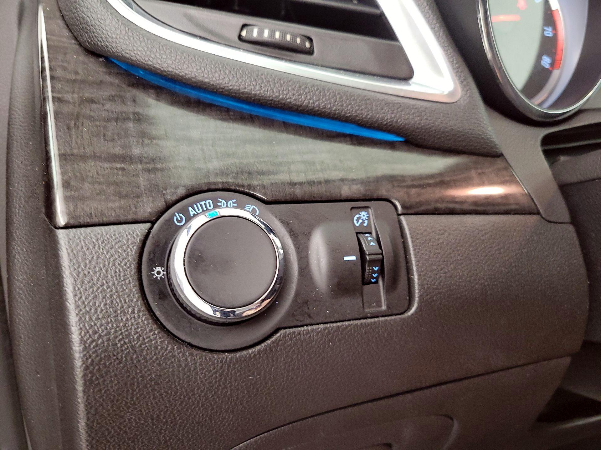 Thumbnail: 2016 Buick Encore - 13