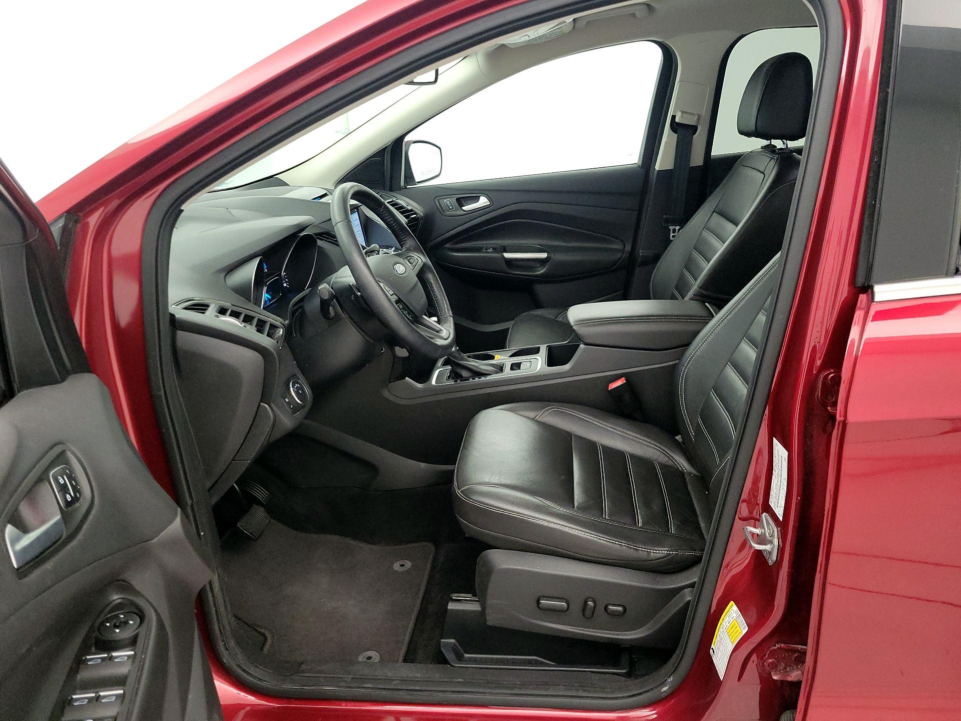 Thumbnail: 2017 Ford Escape - 11