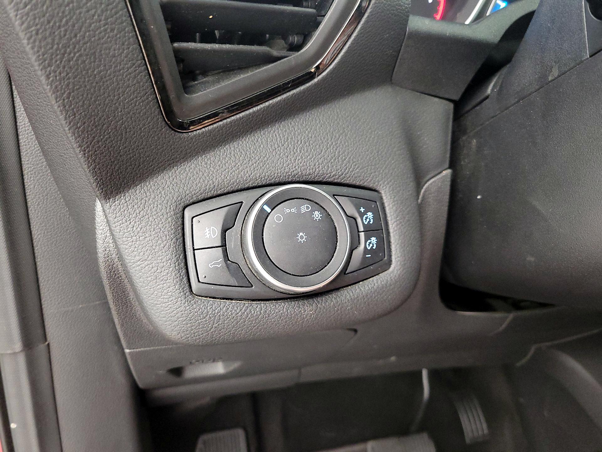 Thumbnail: 2017 Ford Escape - 13