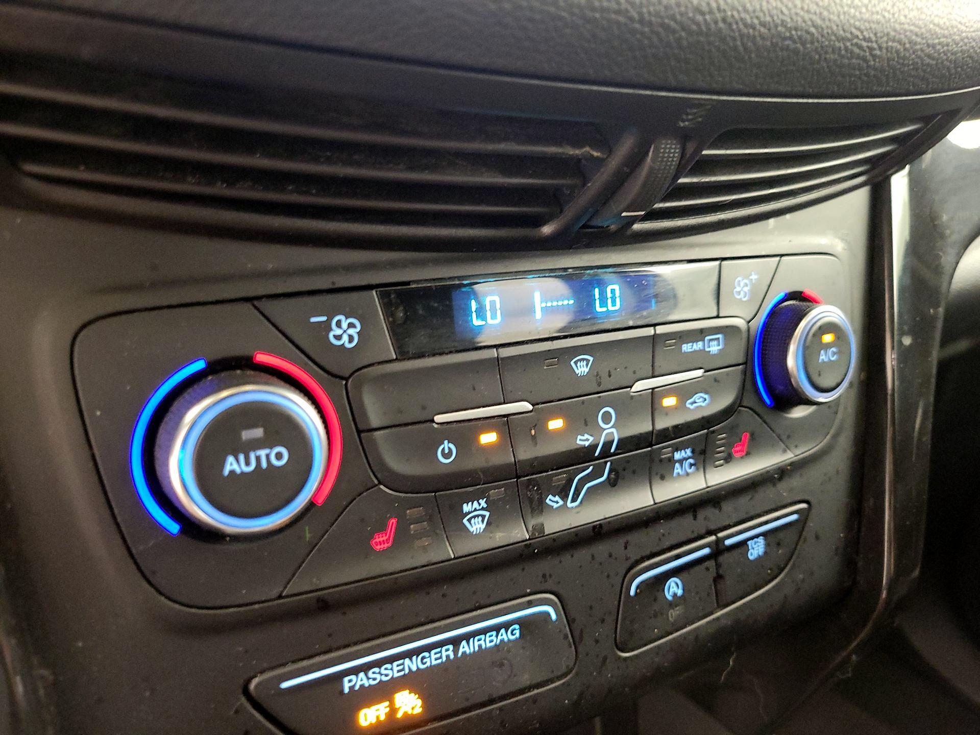 Thumbnail: 2017 Ford Escape - 17