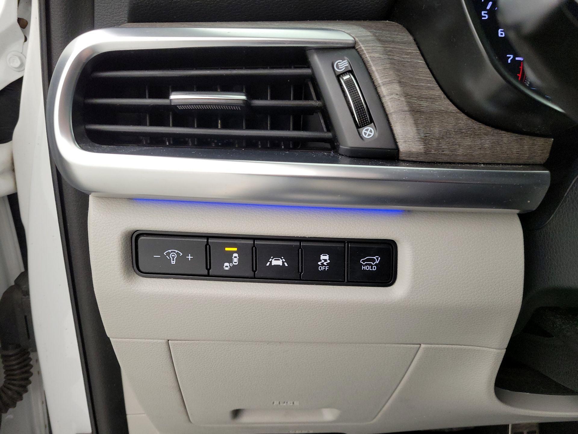 Thumbnail: 2020 Kia Telluride - 13