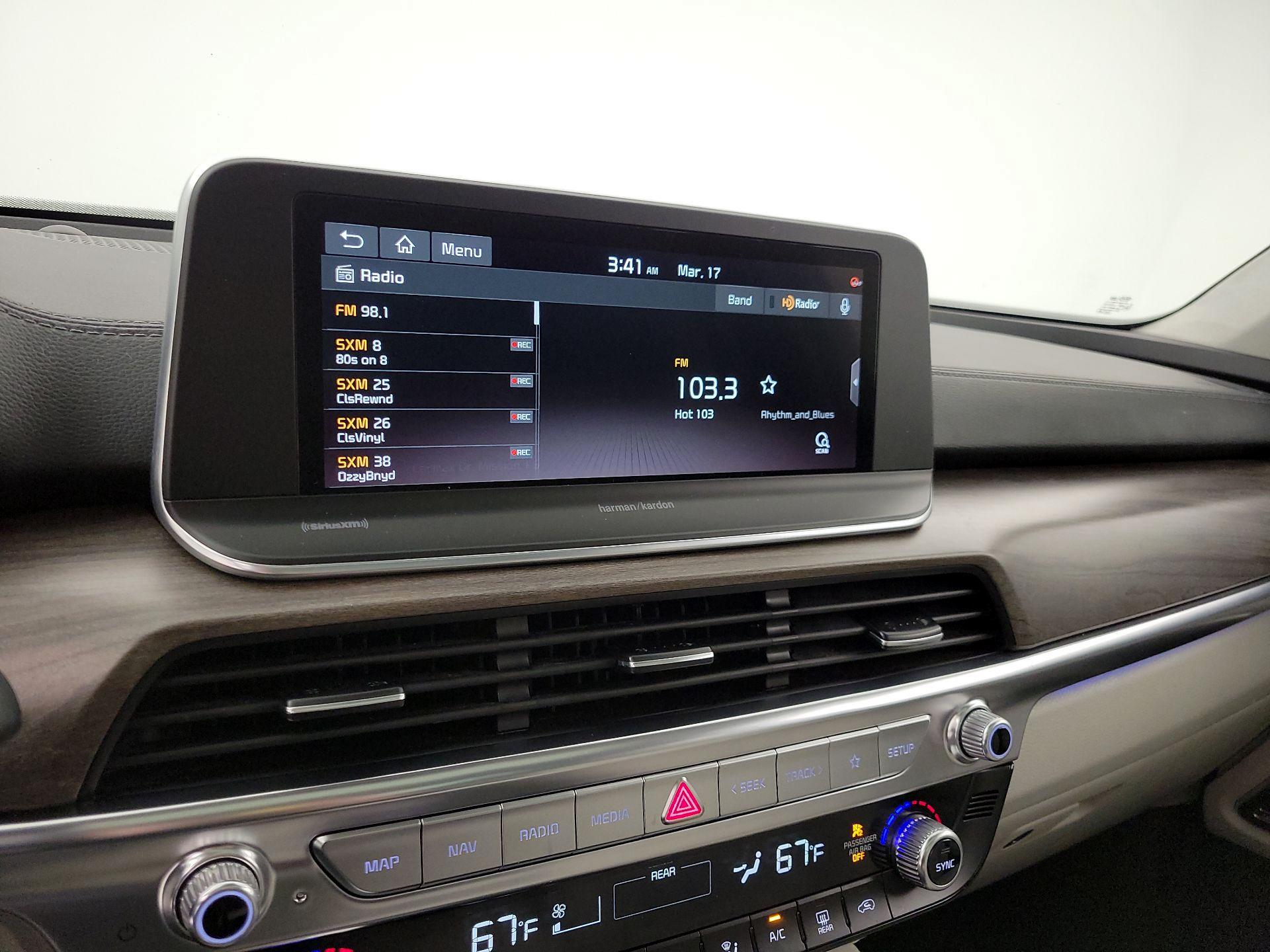 Thumbnail: 2020 Kia Telluride - 16