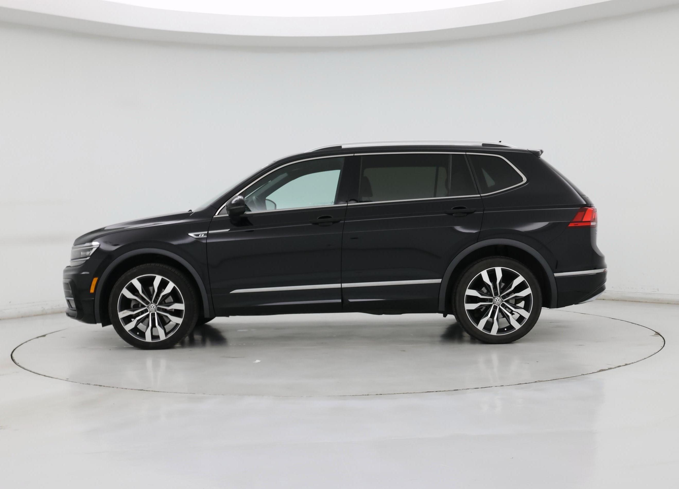 Thumbnail: 2020 Volkswagen Tiguan - 3