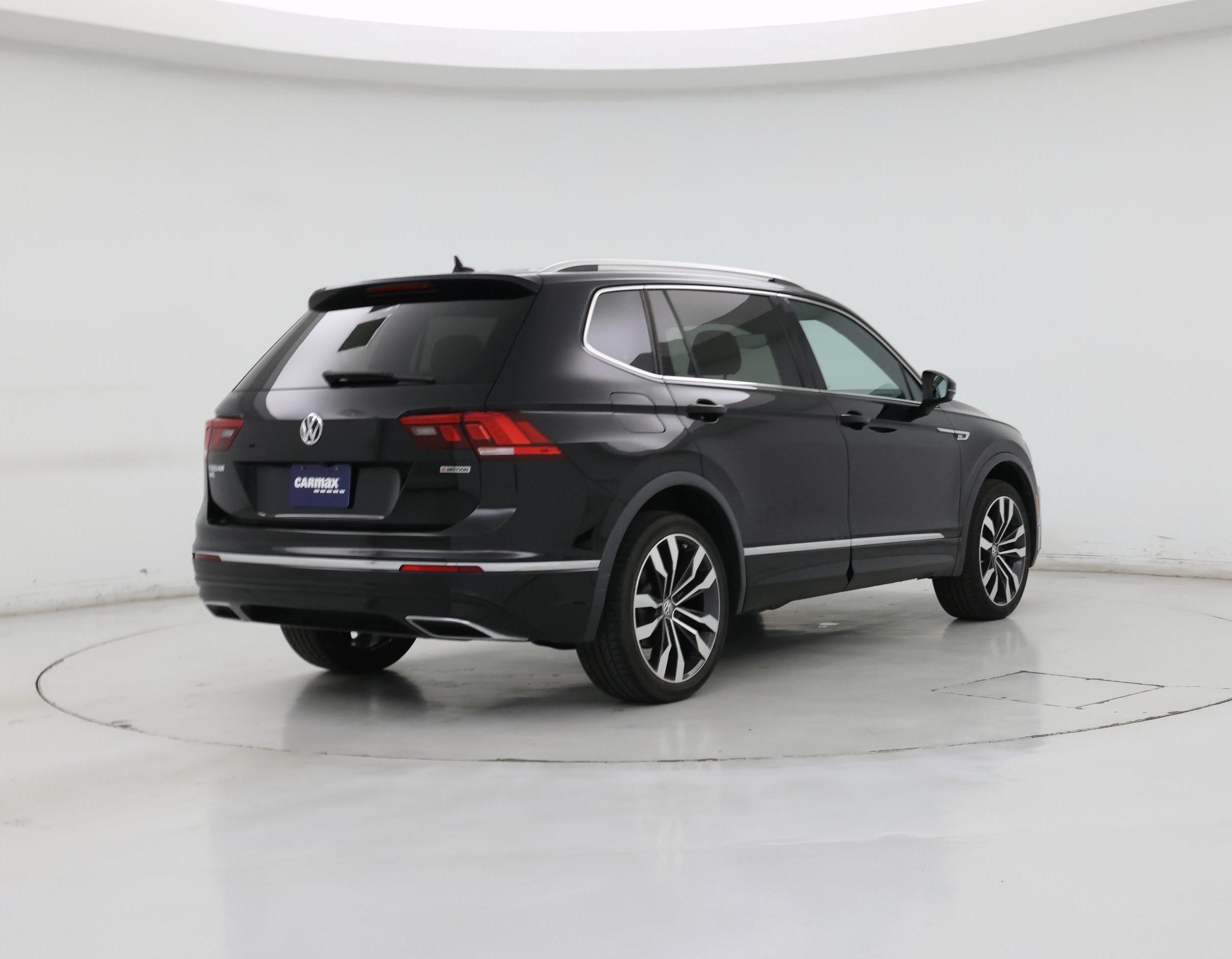 Thumbnail: 2020 Volkswagen Tiguan - 8