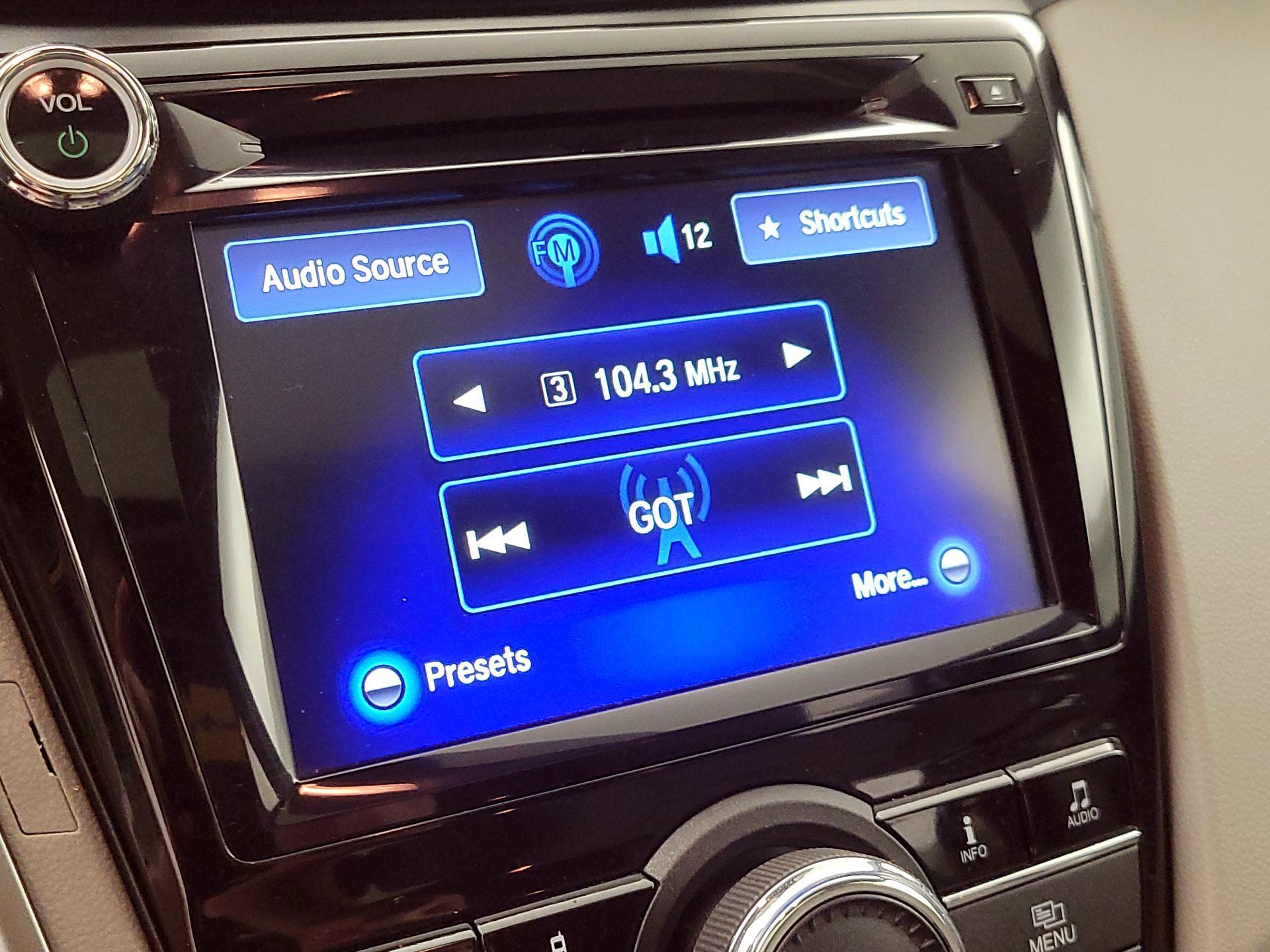 Thumbnail: 2016 Honda Odyssey - 16