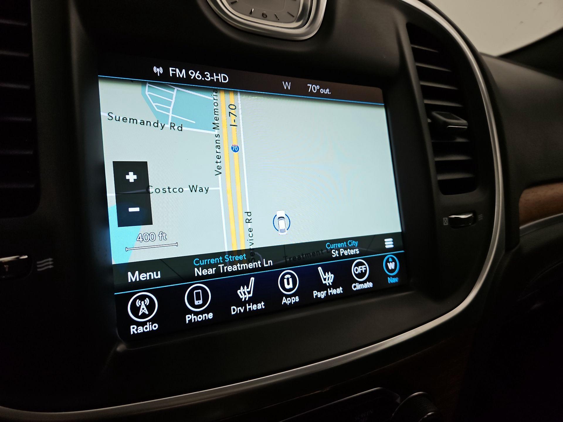 Thumbnail: 2017 Chrysler 300 - 14