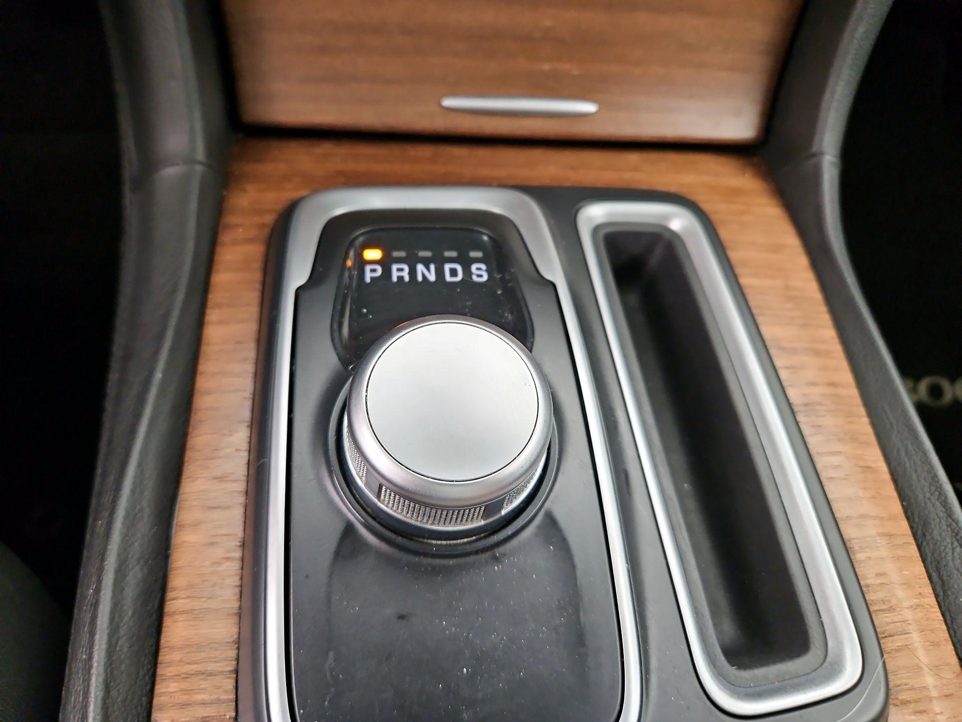 Thumbnail: 2017 Chrysler 300 - 18