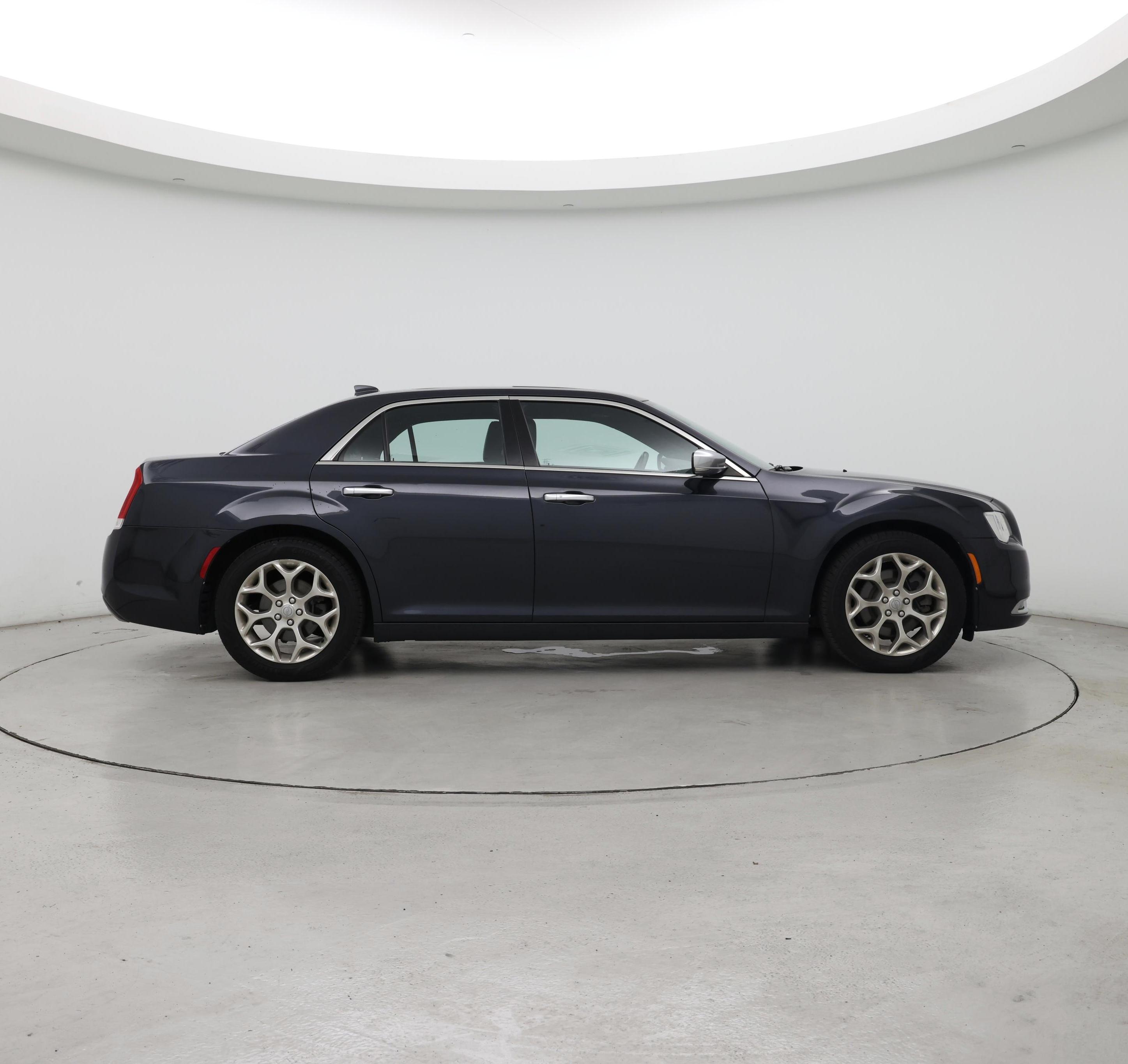 Thumbnail: 2017 Chrysler 300 - 7