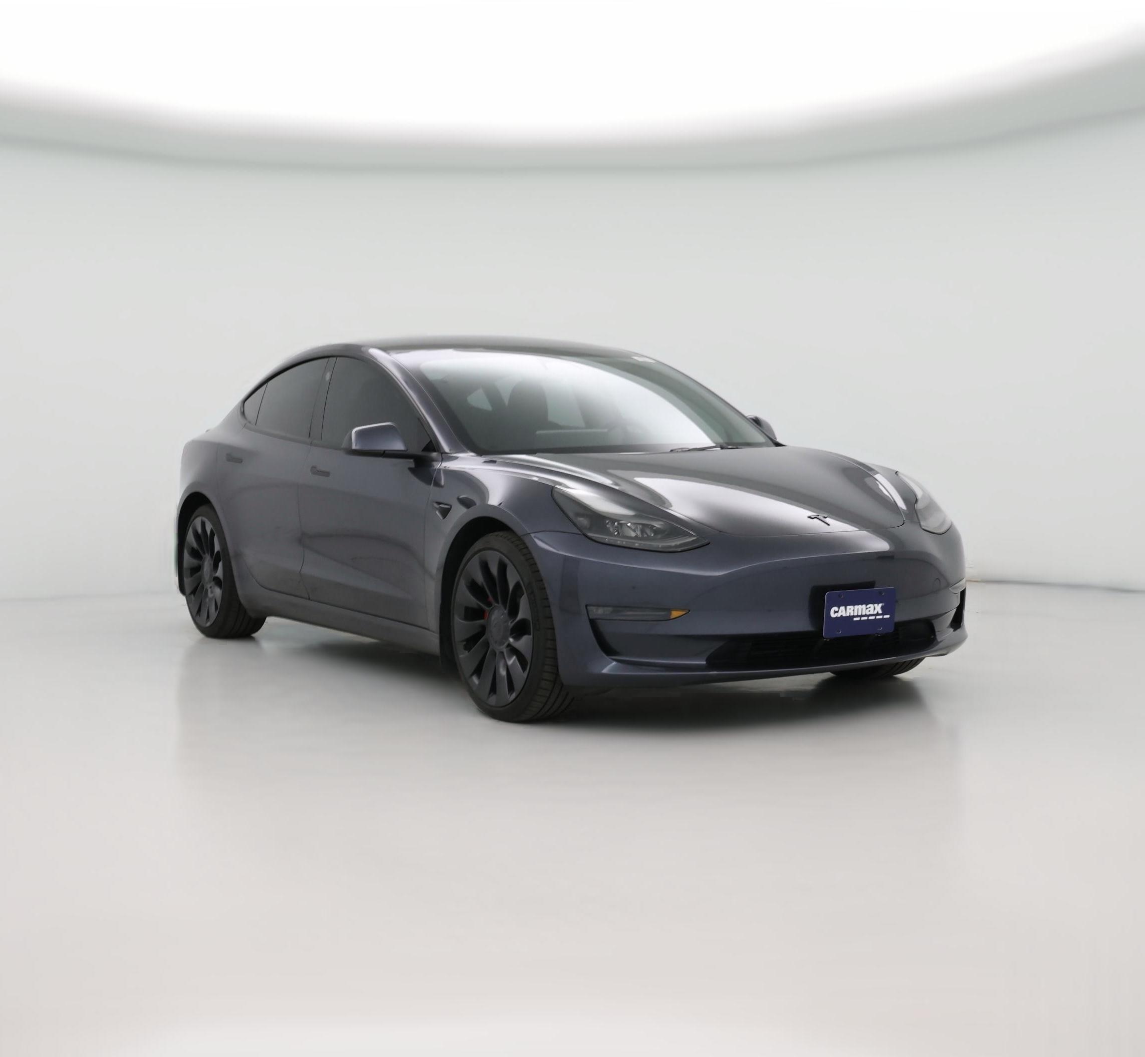 Thumbnail: 2023 Tesla Model 3 - 1