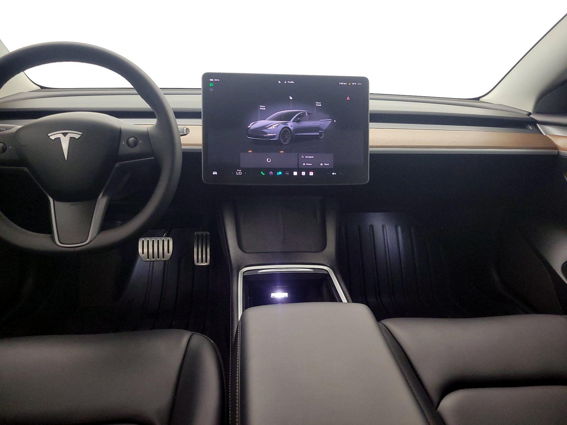 Thumbnail: 2023 Tesla Model 3 - 9