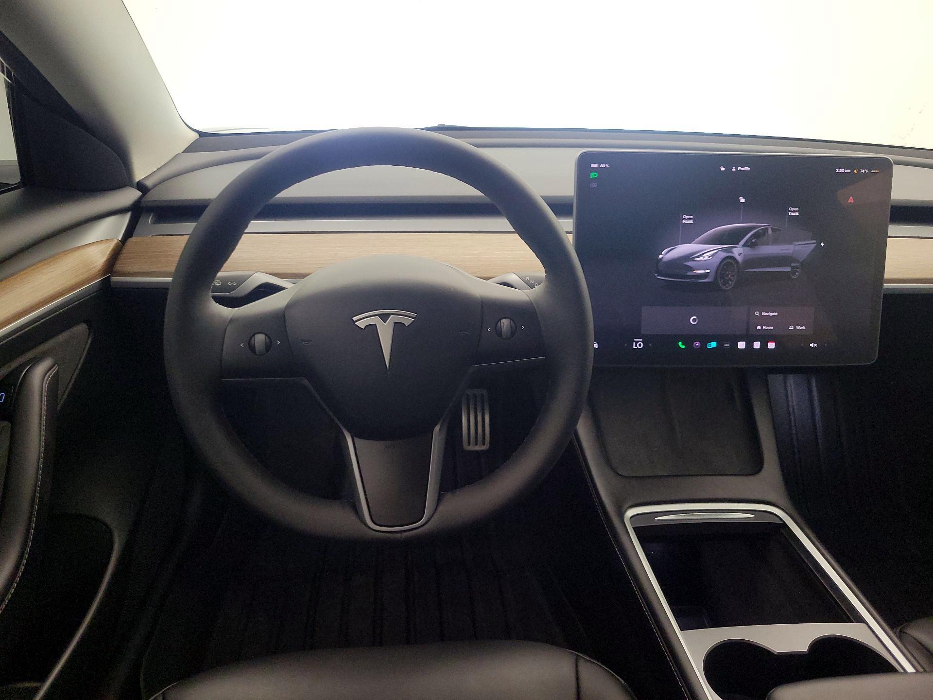 Thumbnail: 2023 Tesla Model 3 - 10