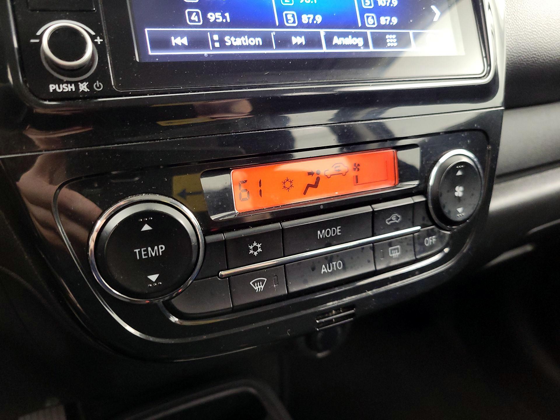Thumbnail: 2021 Mitsubishi Mirage - 16