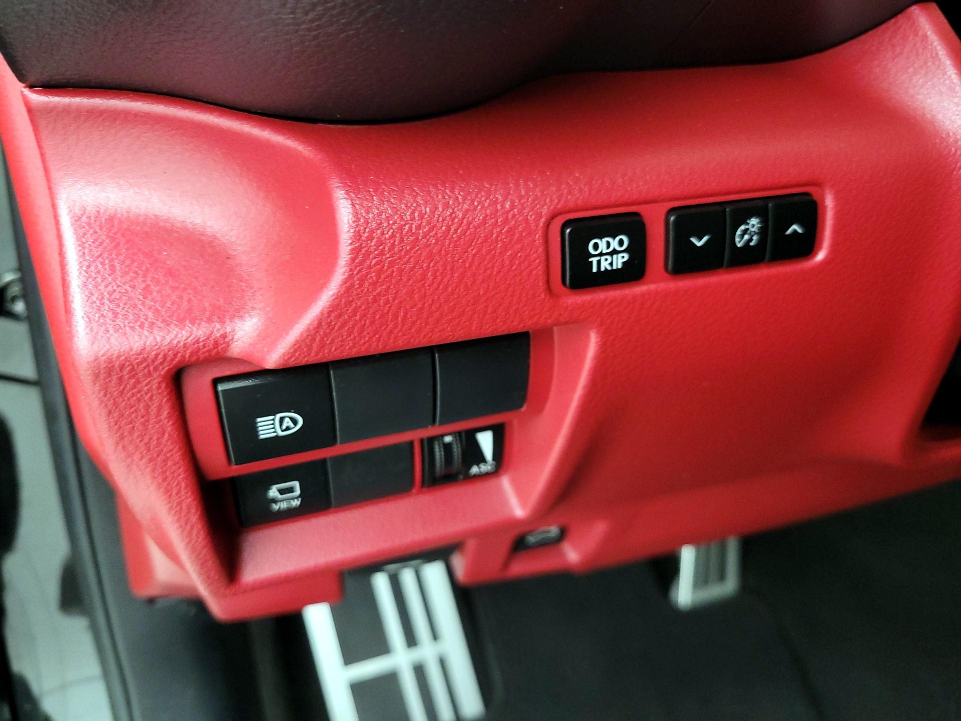 Thumbnail: 2021 Lexus IS - 13