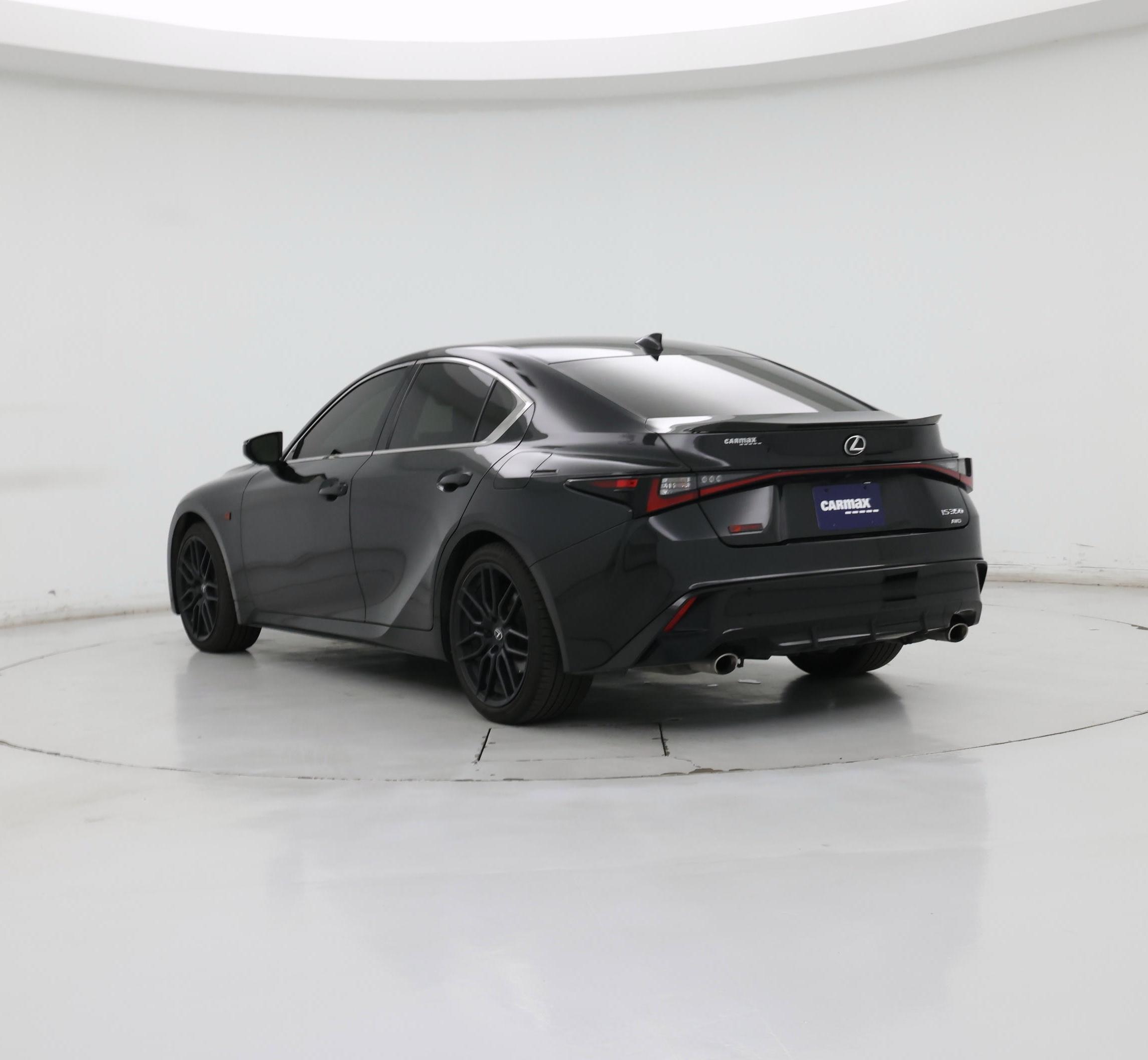 Thumbnail: 2021 Lexus IS - 2