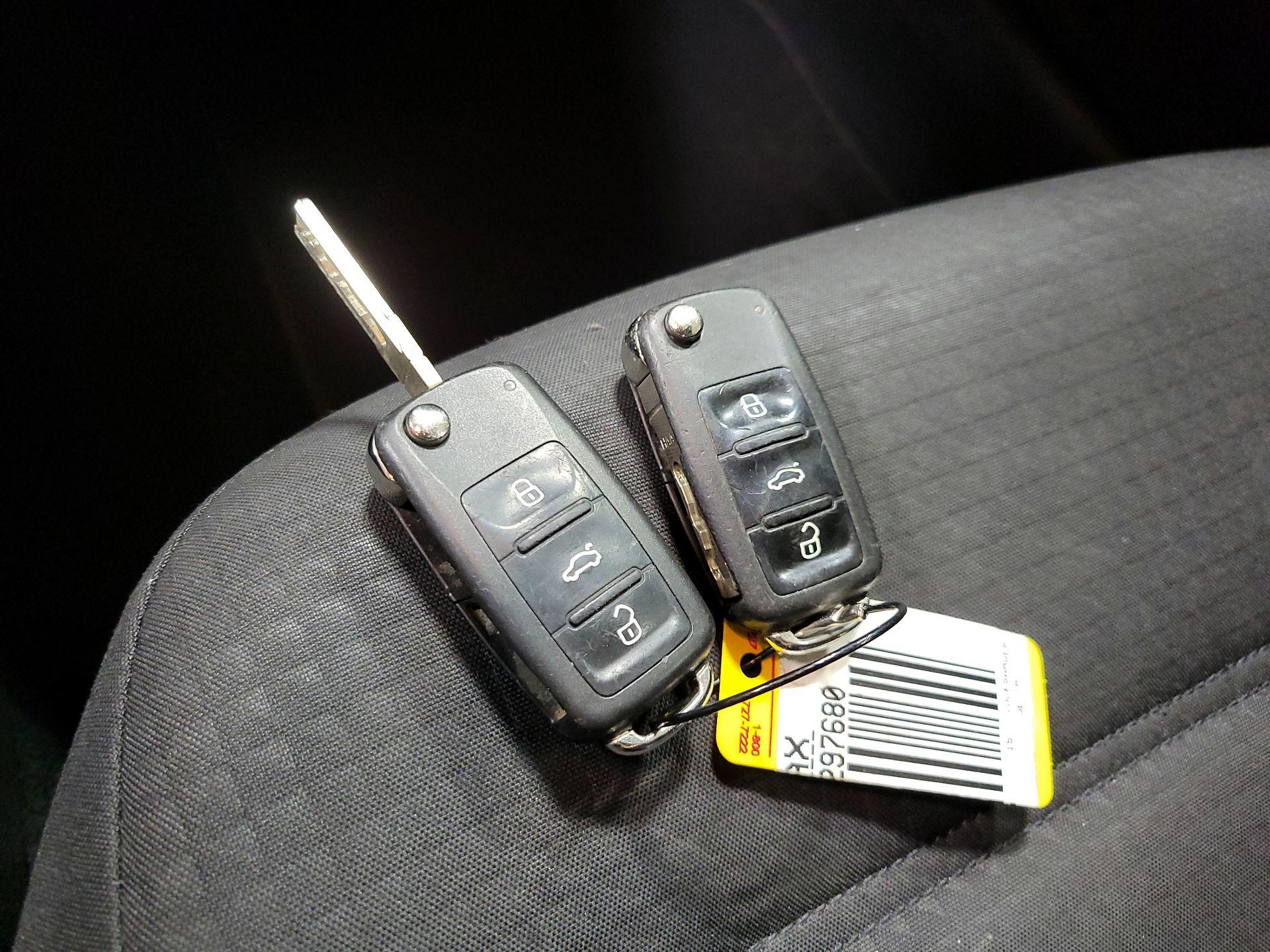 Thumbnail: 2015 Volkswagen Jetta - 20