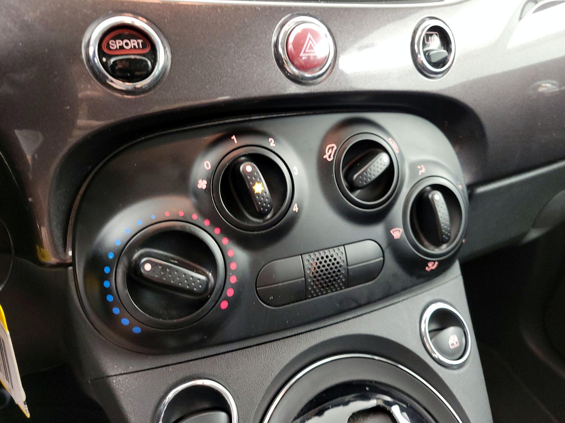 Thumbnail: 2015 Fiat 500 - 14