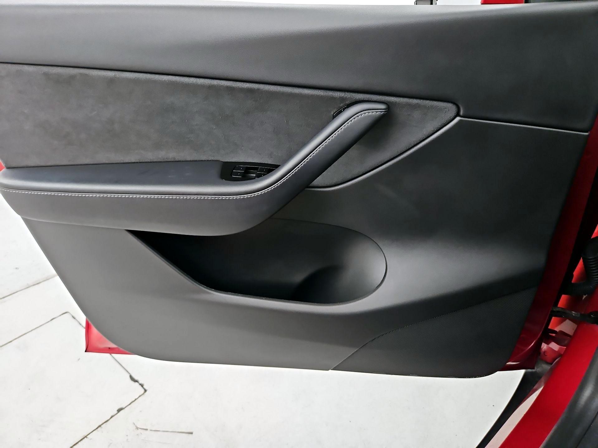 Thumbnail: 2020 Tesla Model Y - 12