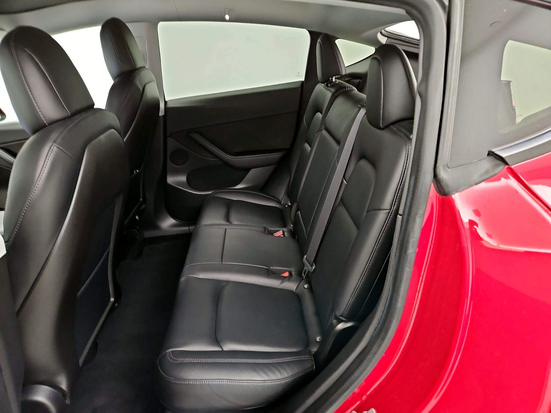 Thumbnail: 2020 Tesla Model Y - 17