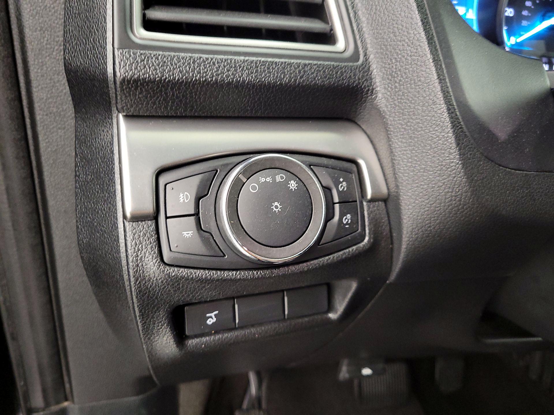 Thumbnail: 2018 Ford Explorer - 13