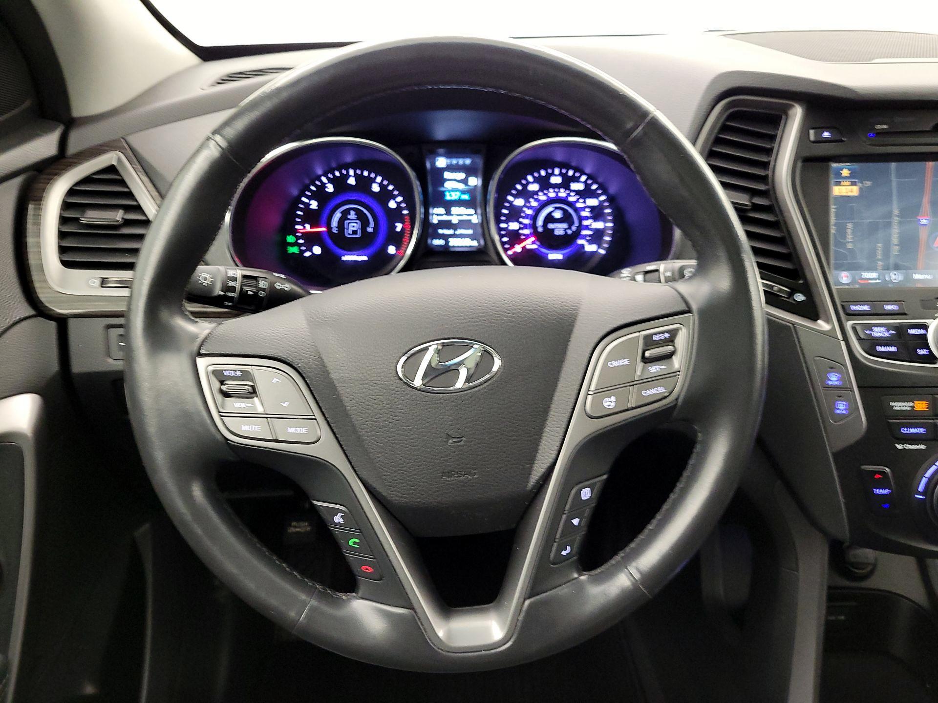 Thumbnail: 2014 Hyundai Santa Fe - 10