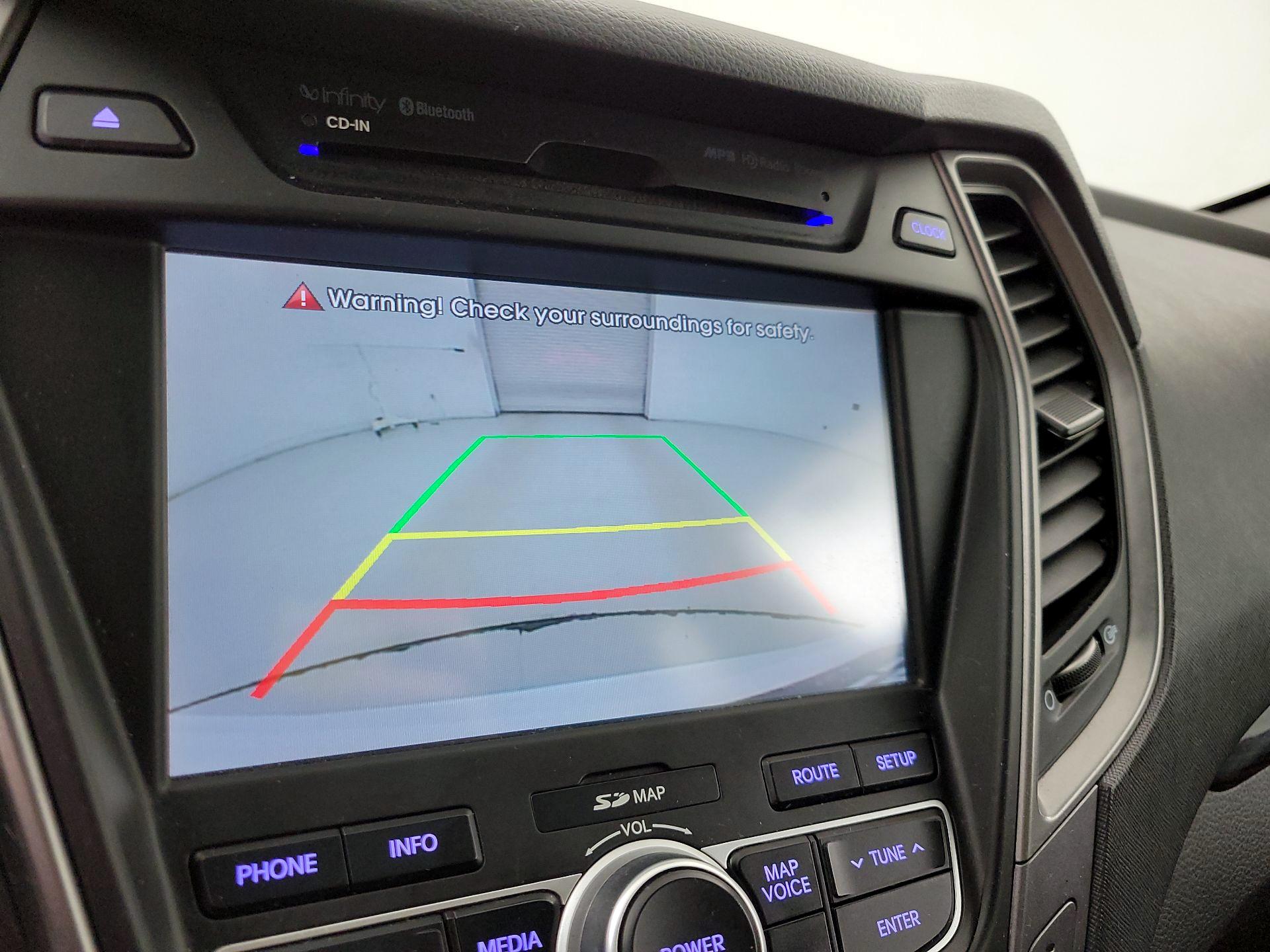 Thumbnail: 2014 Hyundai Santa Fe - 15