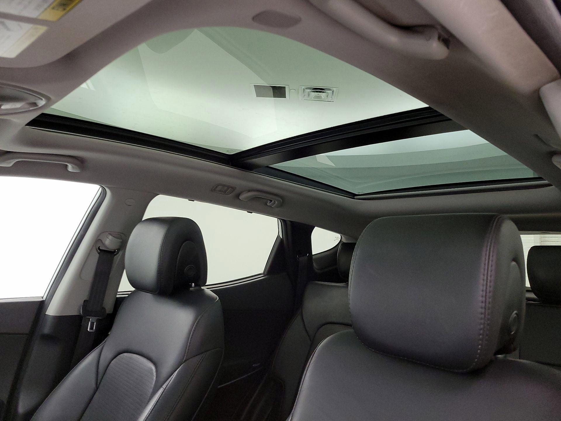 Thumbnail: 2014 Hyundai Santa Fe - 20